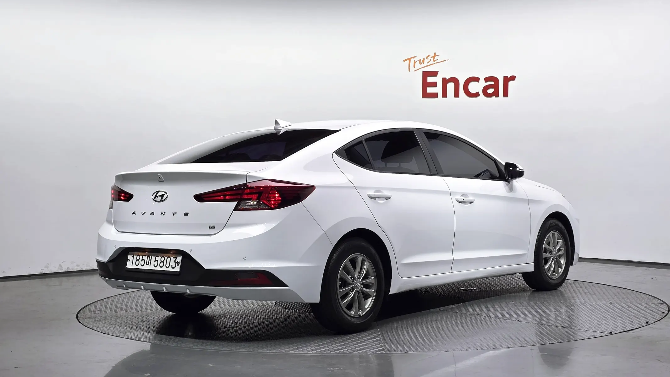 Hyundai AD 1.6 2019 2/31