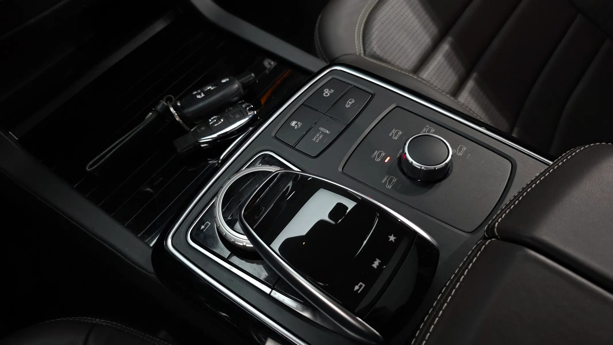 Mercedes-Benz GLE-Class W166 AMG GLE63 S 4MATIC 2019 35/36