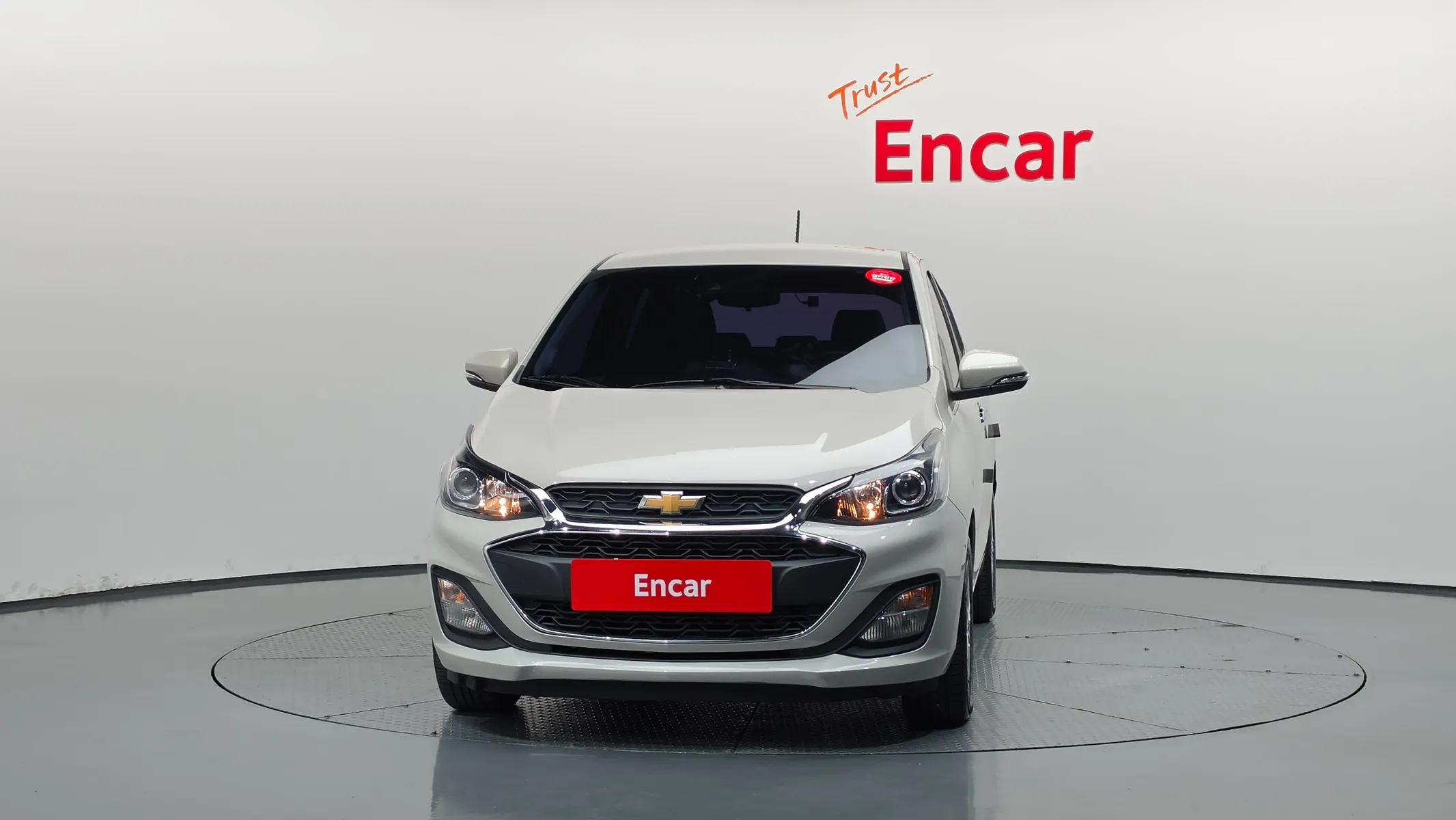 Chevrolet Spark 2018 2/5