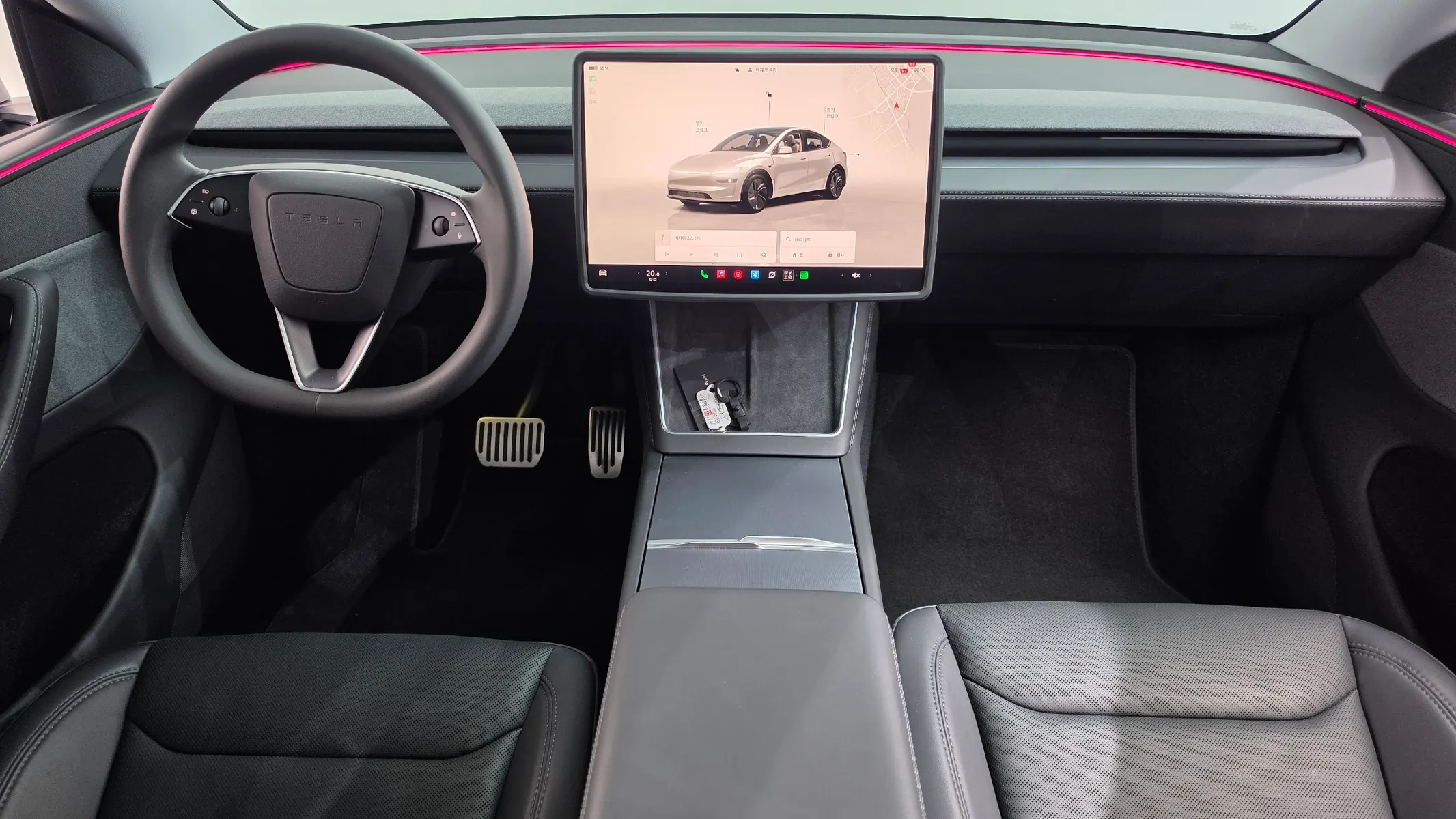 Tesla Y RWD 2025 4/5