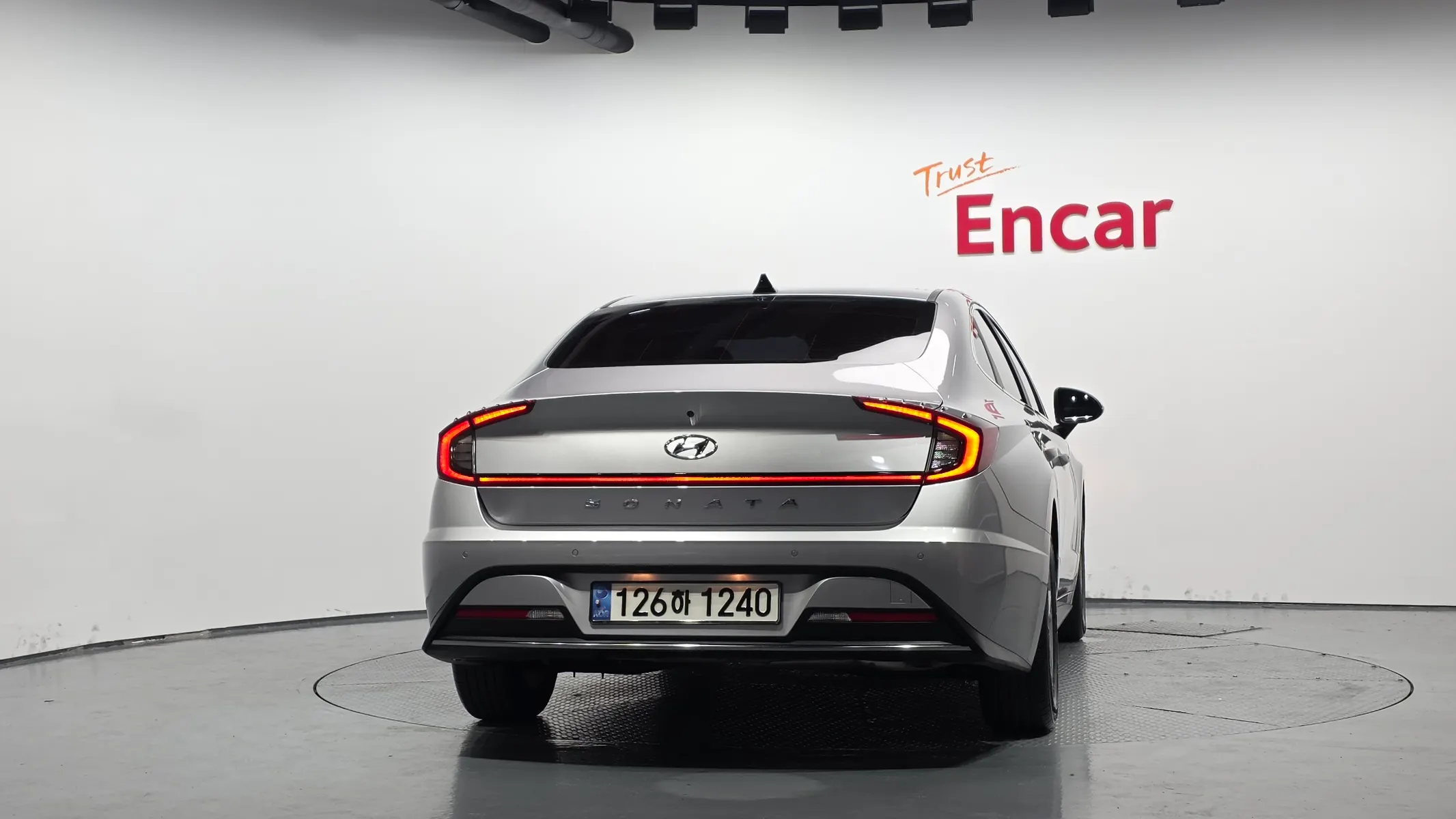 Hyundai (DN8) 2.0 LPG() 2021 3/5