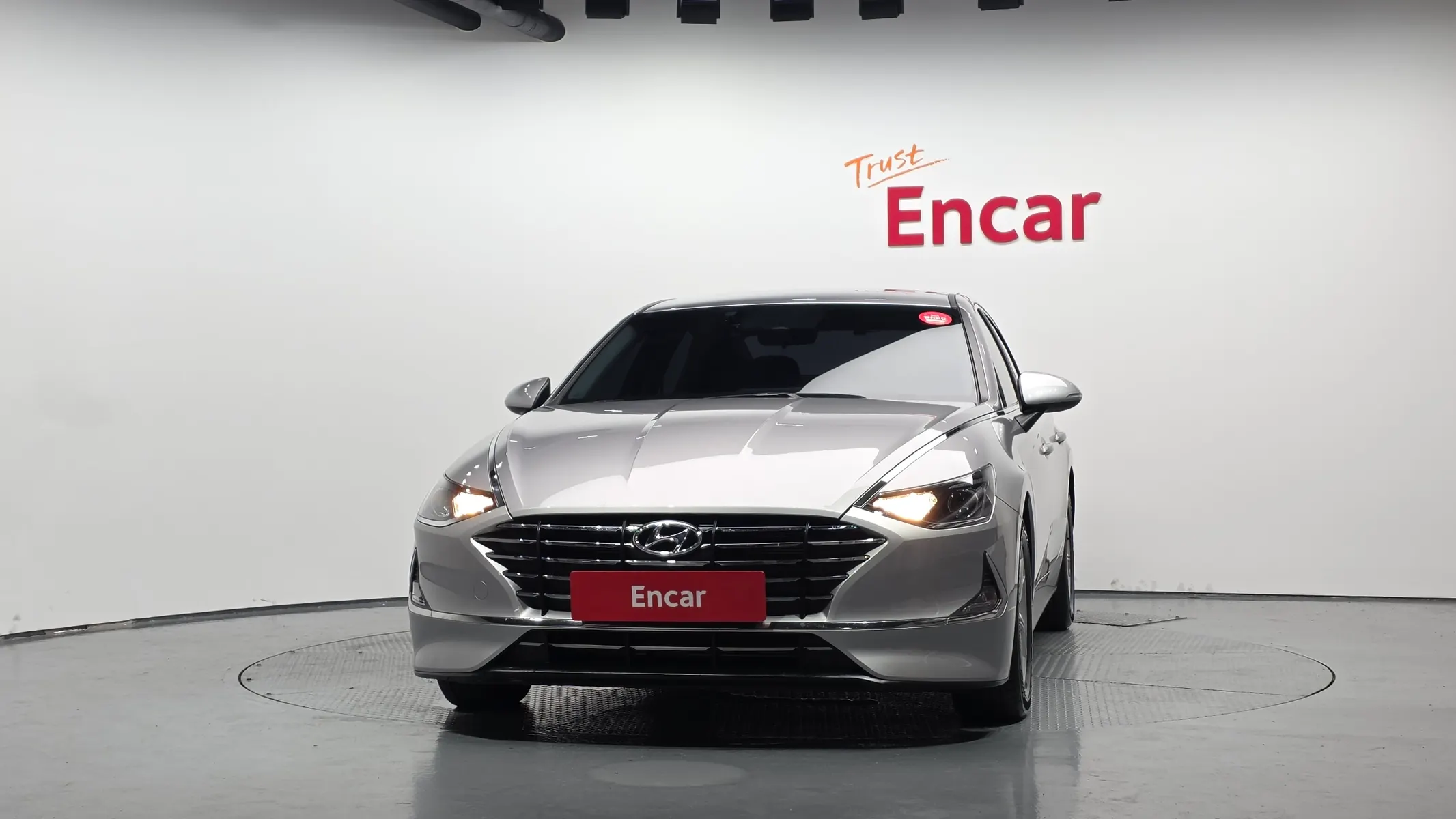 Hyundai (DN8) 2.0 LPG() 2021 2/5