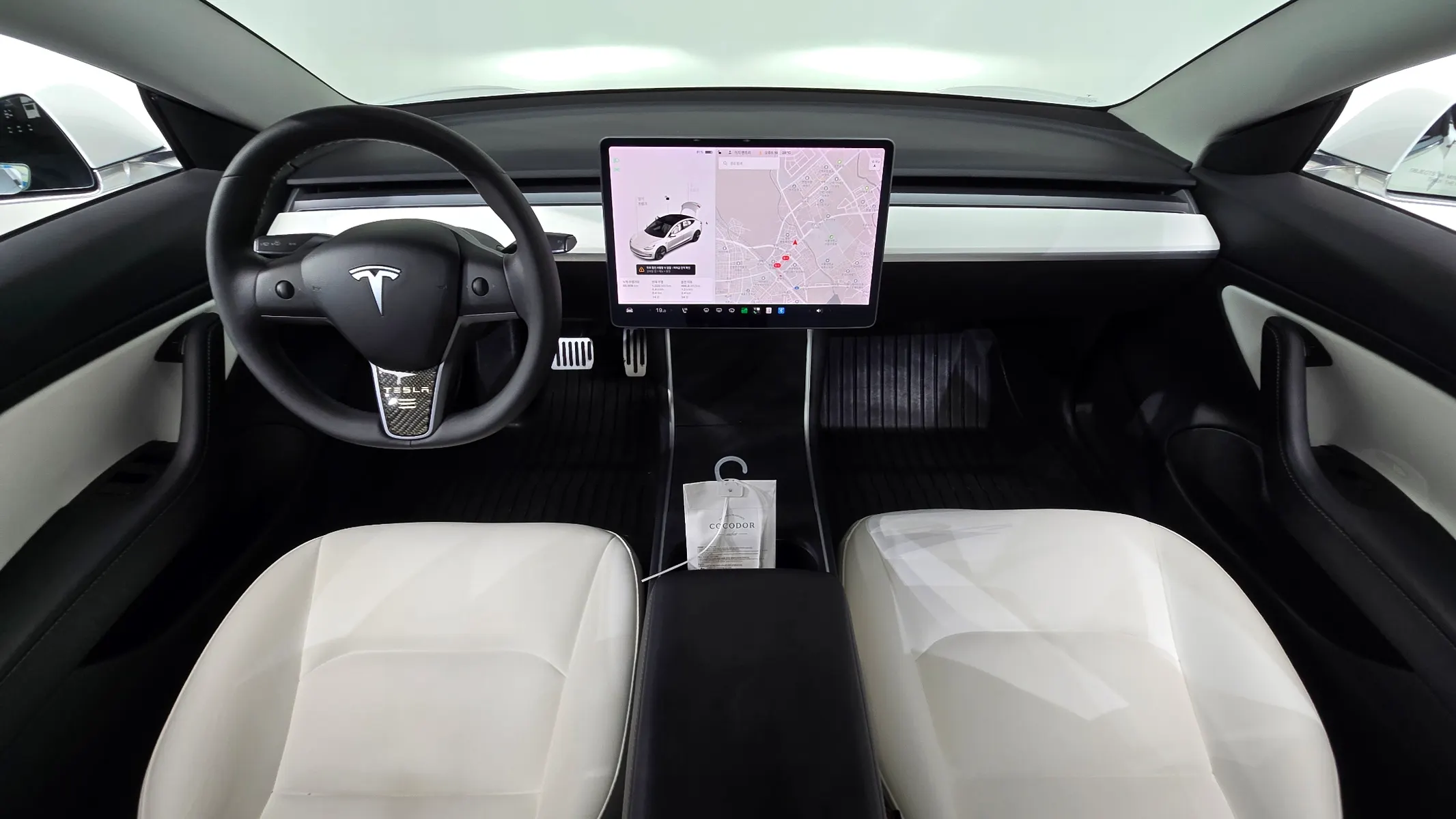 Tesla 3 AWD 2020 4/5