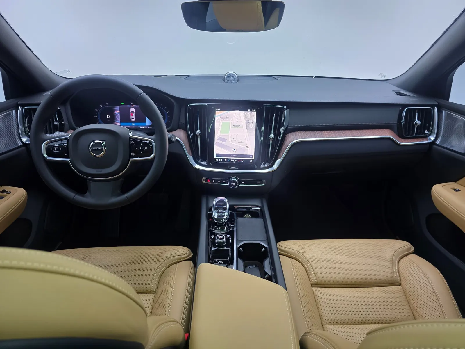 Volvo V60 2 B5 AWD 2025 4/5