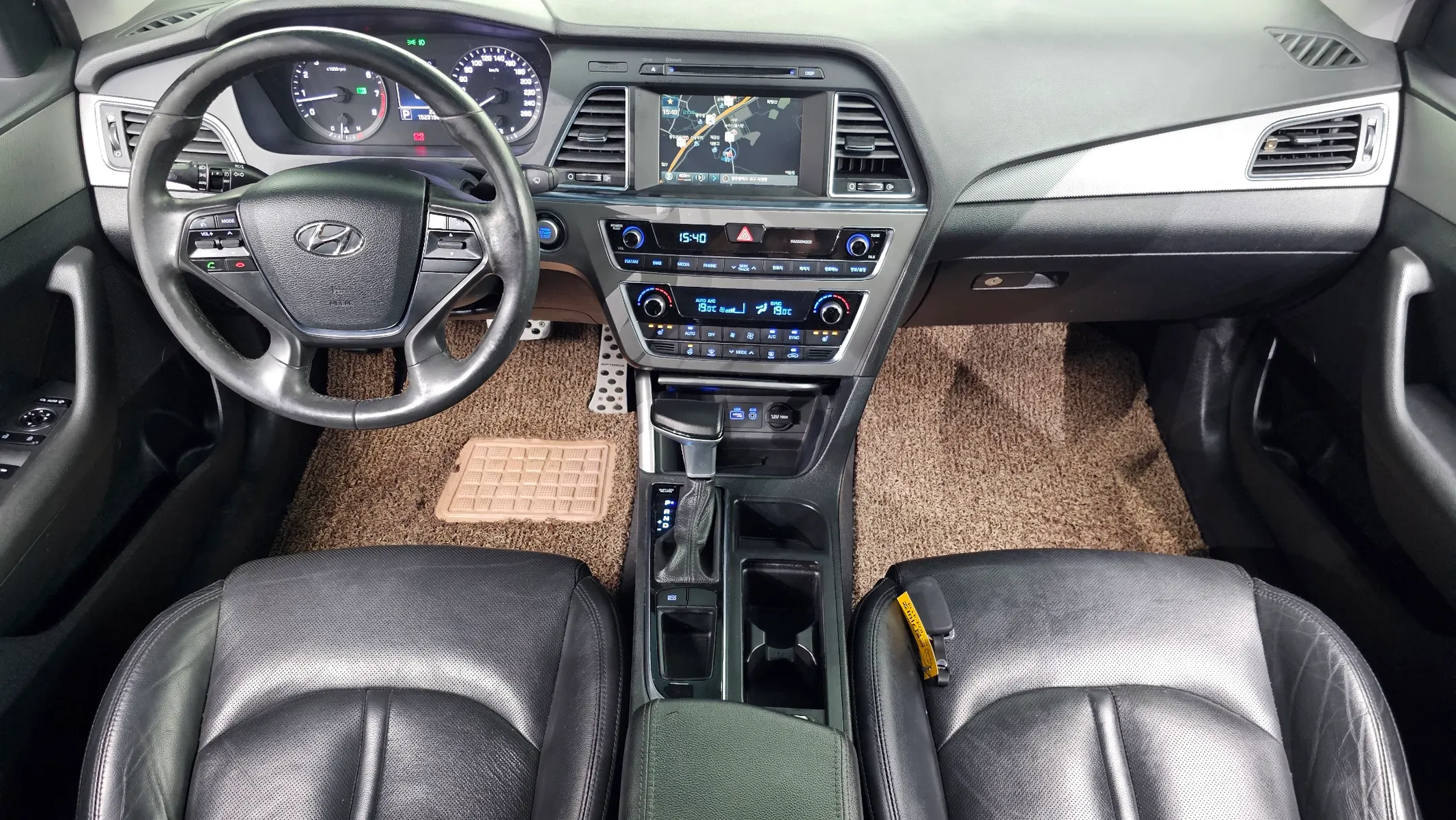 Hyundai LF LPI 2015 4/5