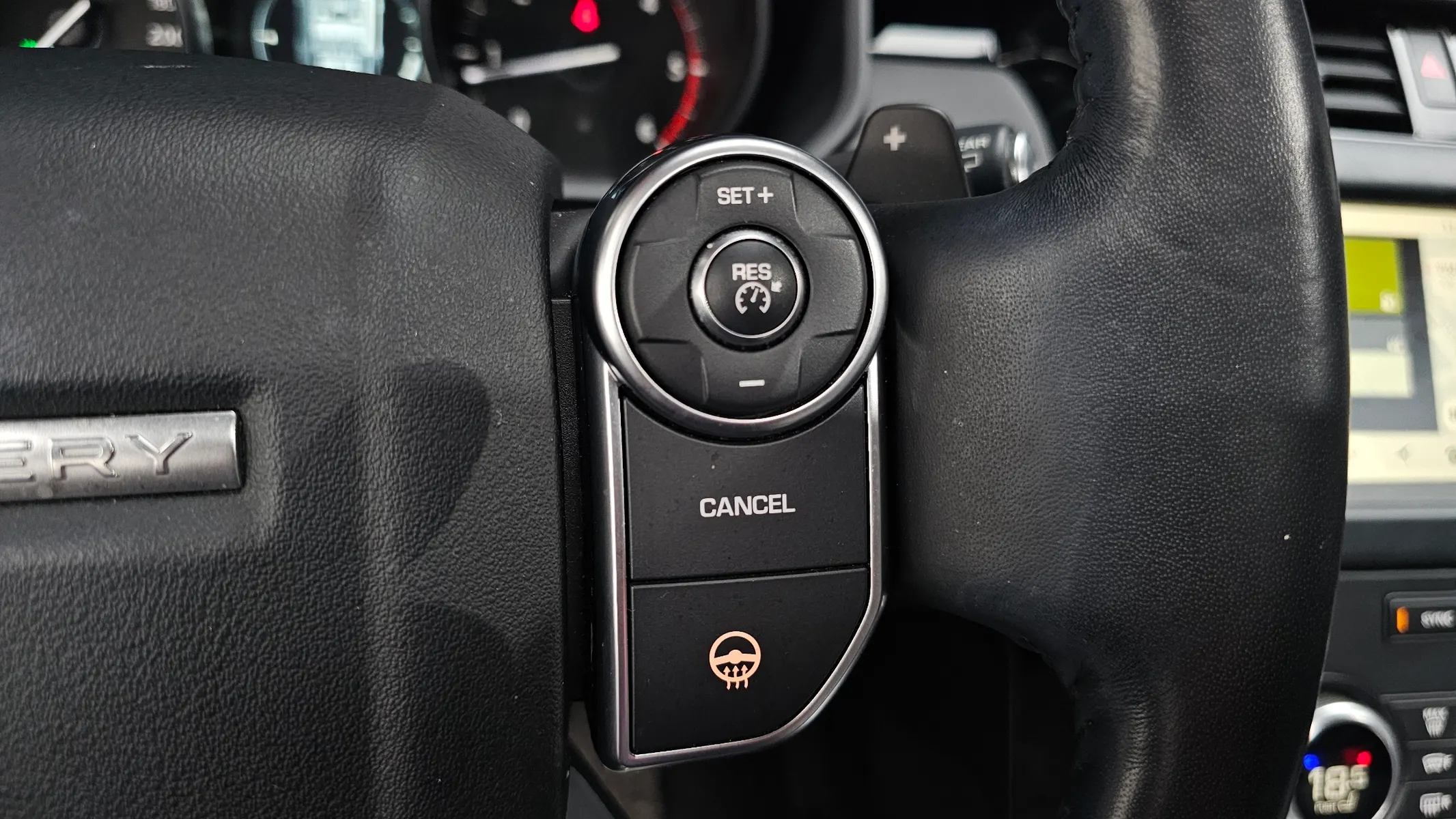 Land Rover 5 2.0 SD4 SE 2018 31/32