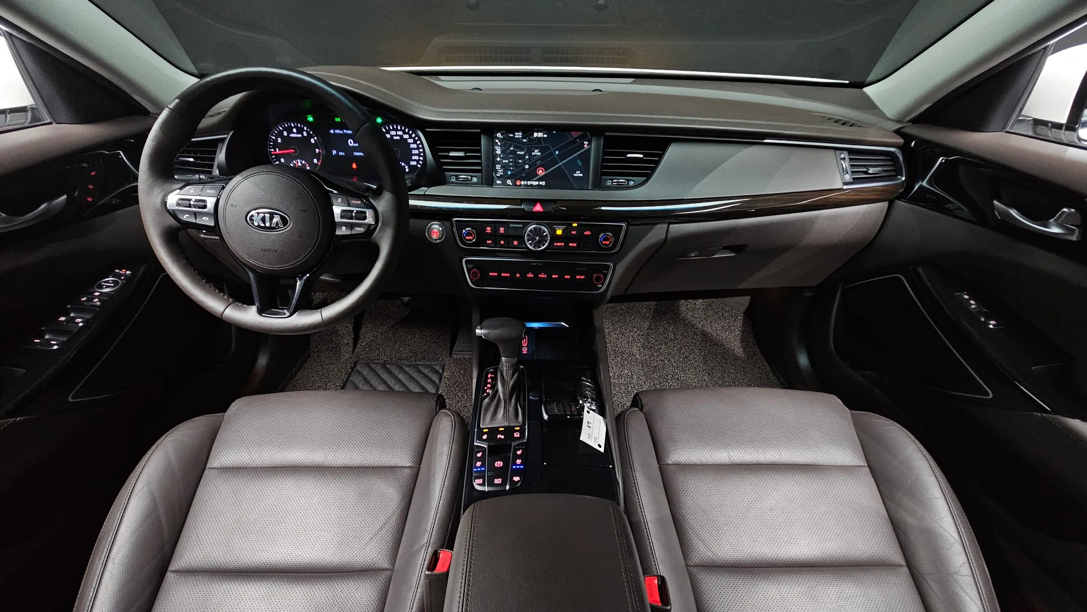 Kia K7 2.4 GDI 2019 4/5