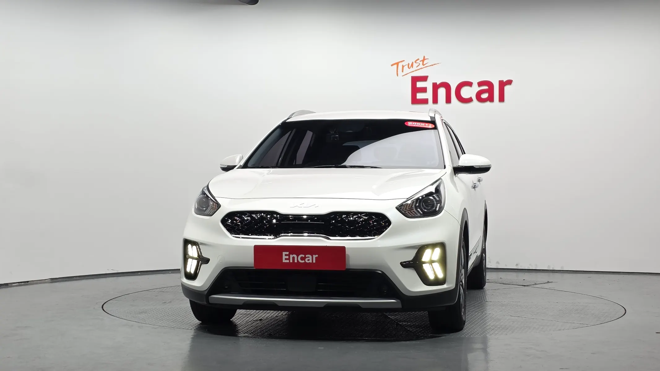 Kia 니로 1.6 HEV 2021 2/5
