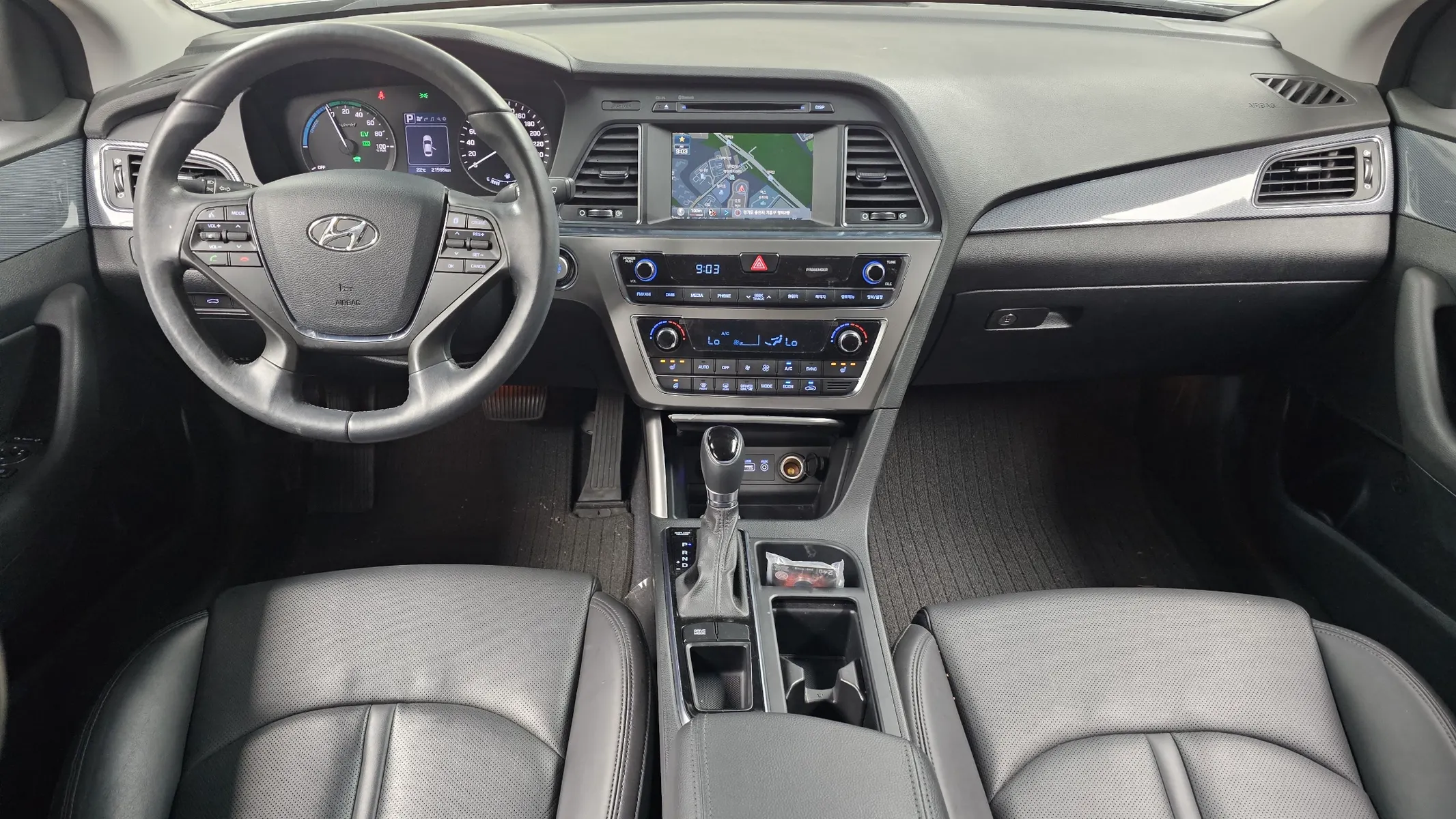 Hyundai LF 2.0 HEV 2015 4/5