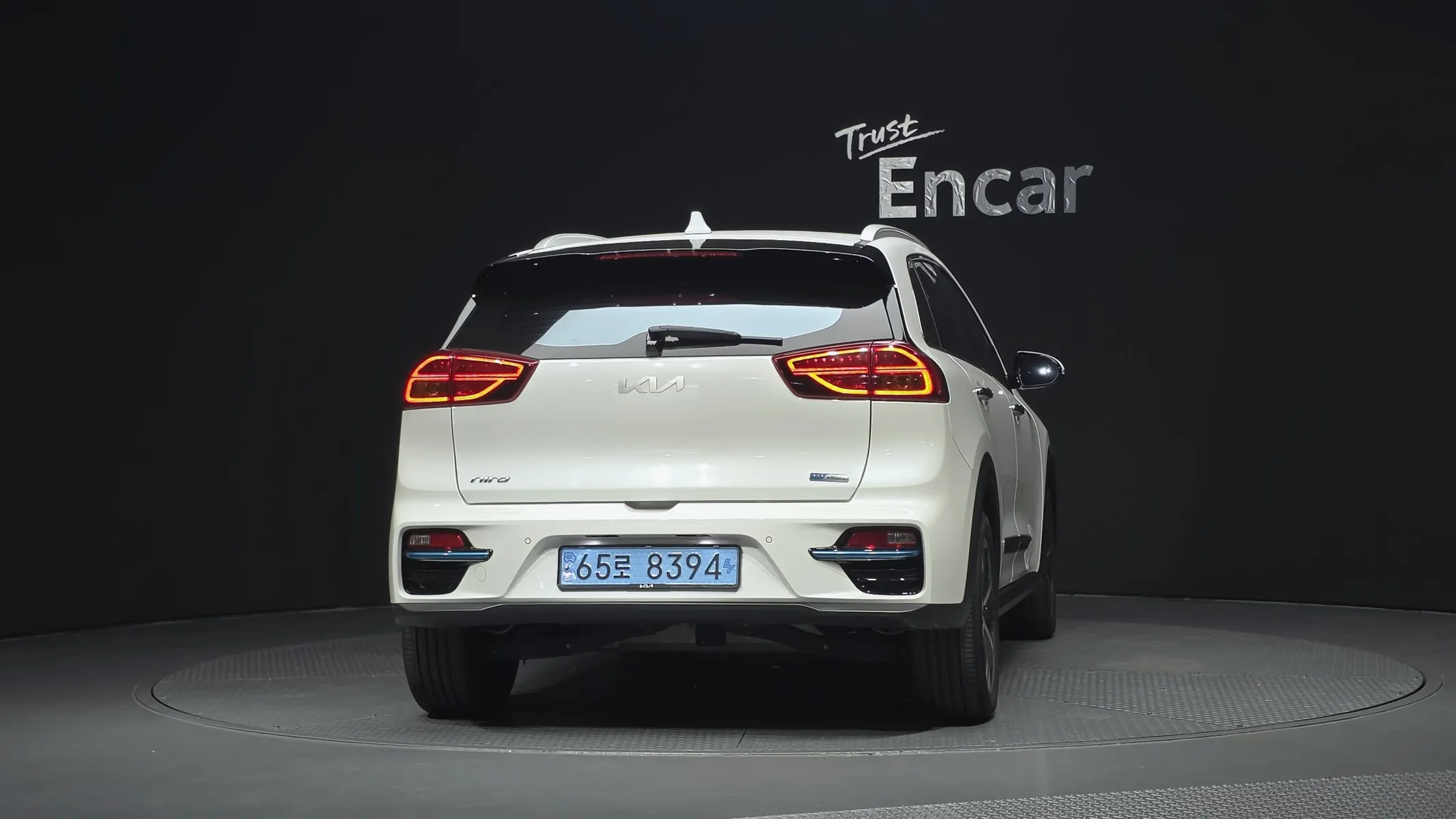 Kia EV 2021 3/5