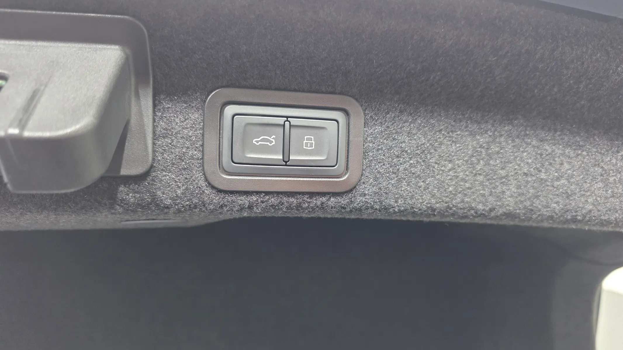 Audi A6 (C8) 40 TDI 2022 32/33