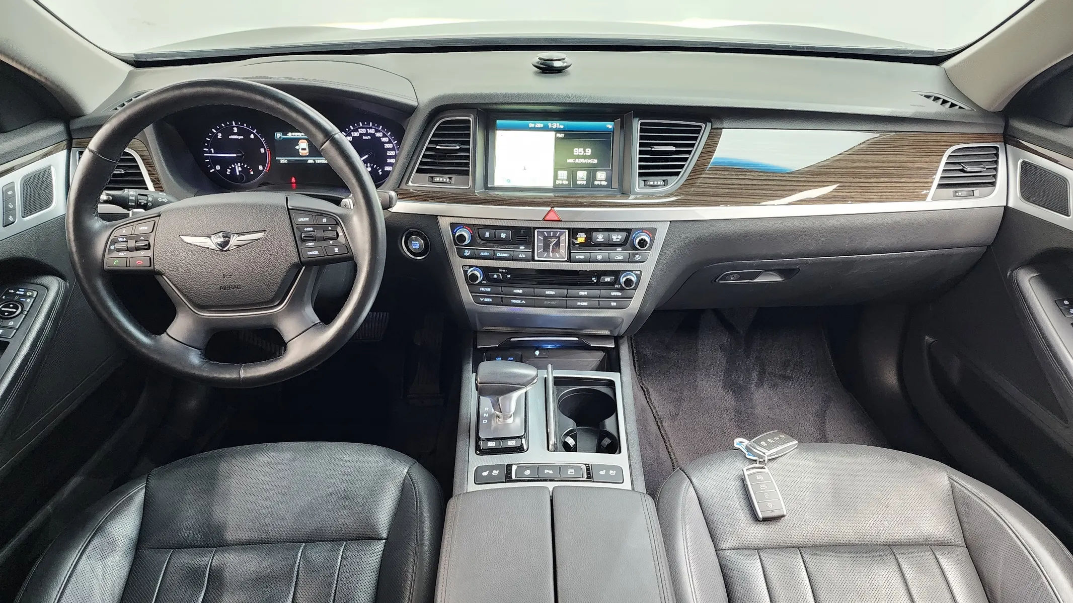 Genesis G80 2.2D AWD 2018 4/5