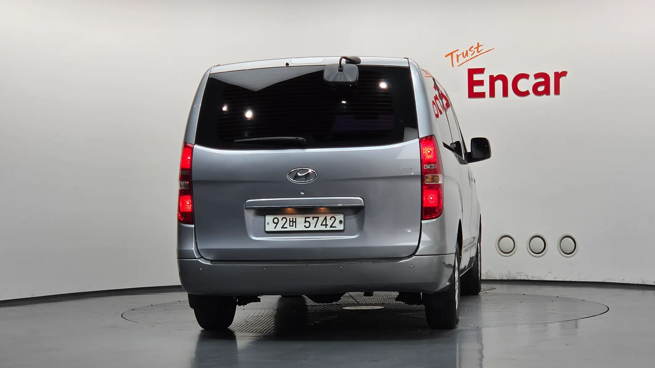 Hyundai Grand Starex 3 2014 3/5