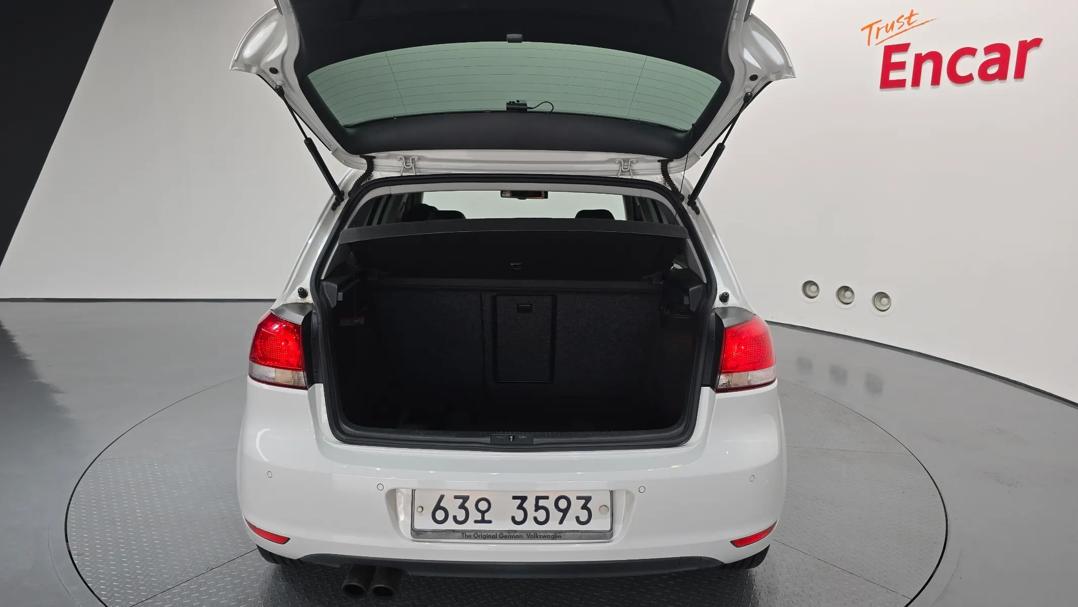 Volkswagen 6 2.0 TDI 2010 20/21