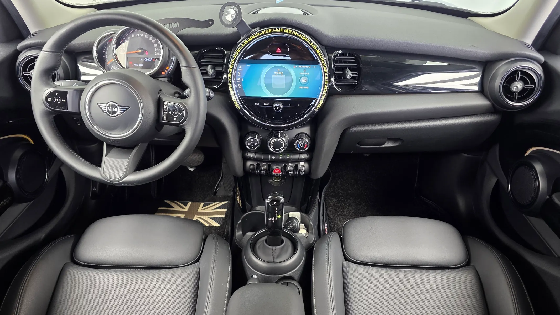 MINI 쿠퍼 5 2022 4/5