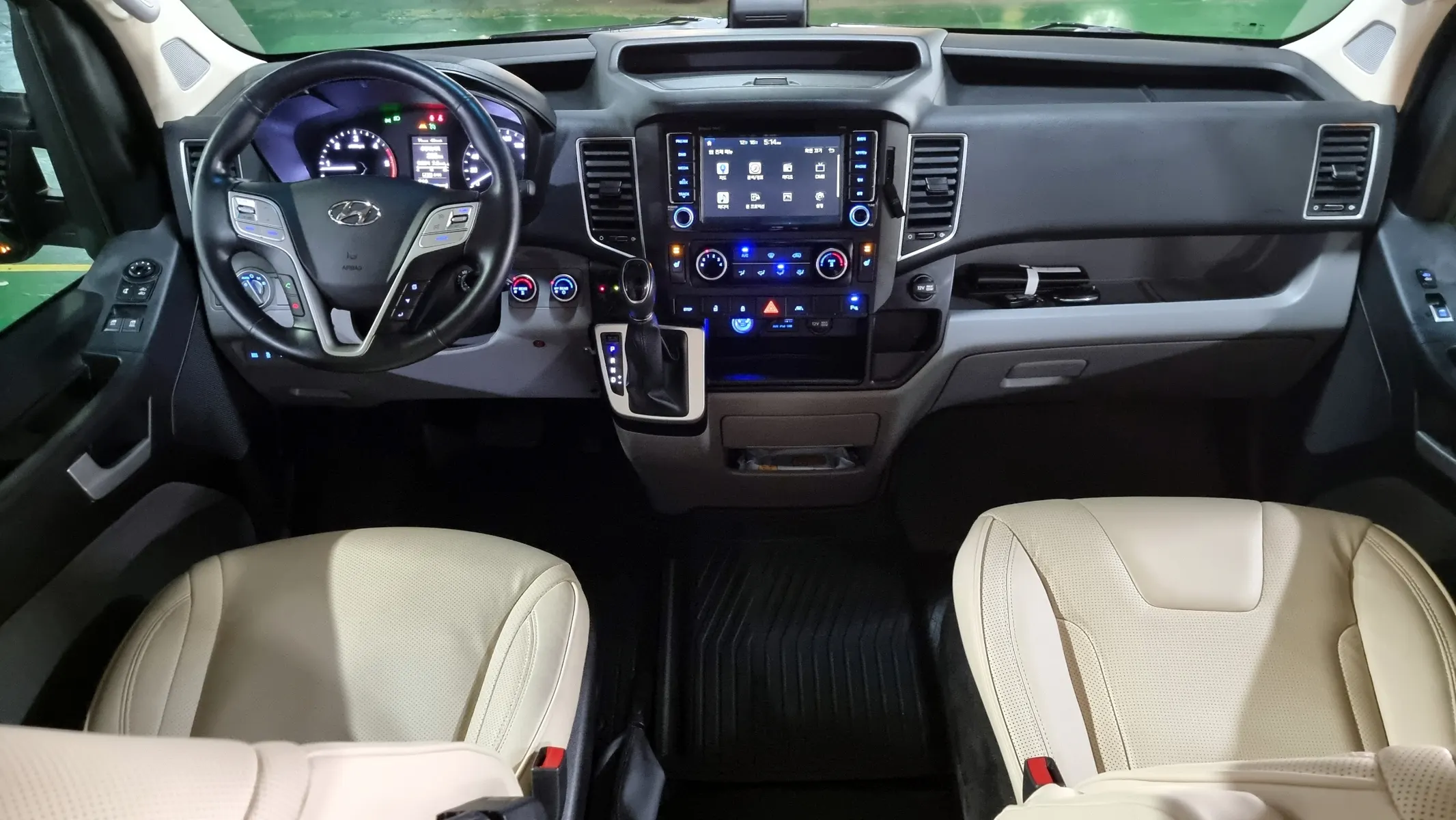 Hyundai 쏠라티 15 2019 4/5