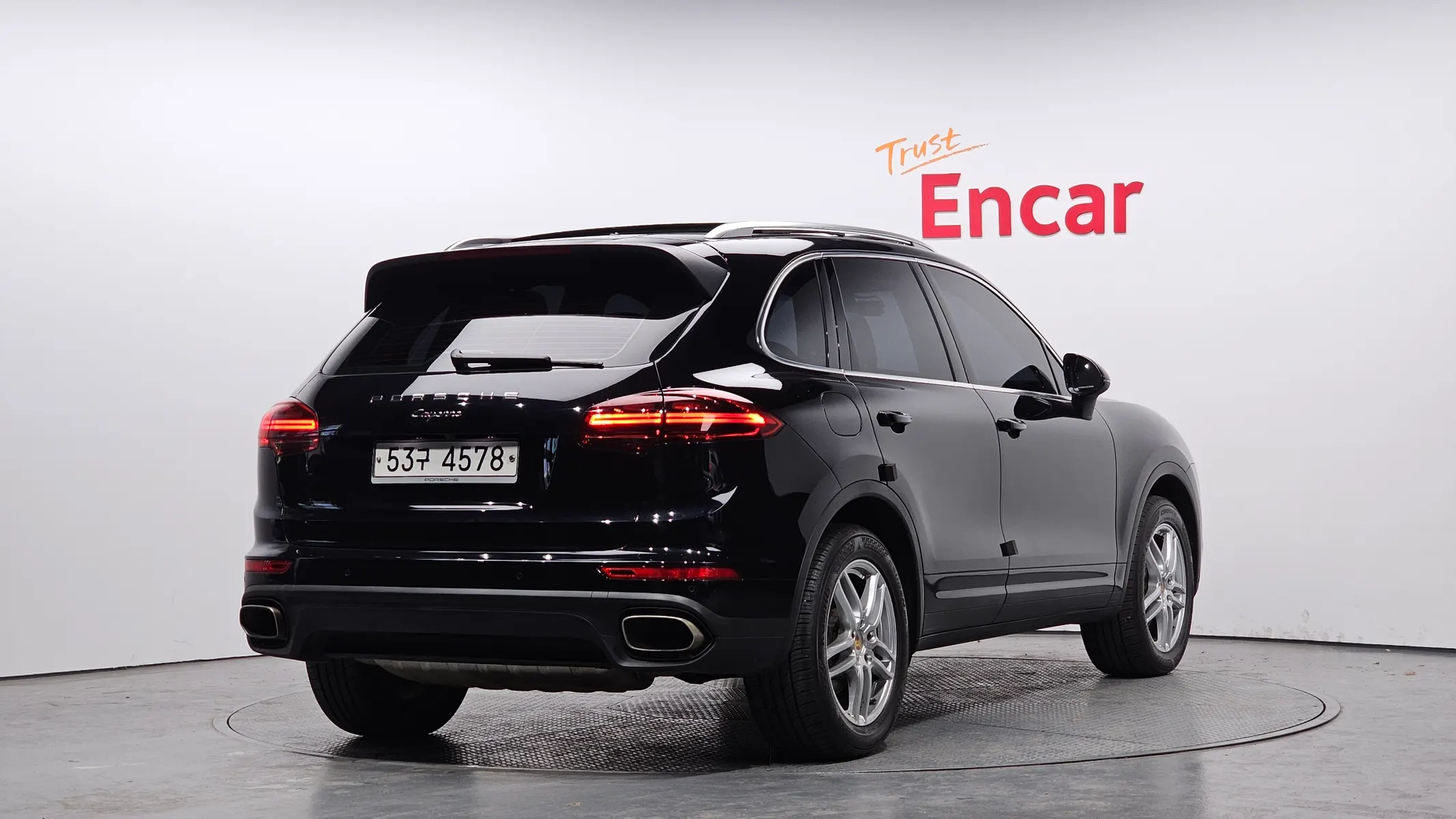 Porsche 카이엔 3.6 2015 2/21