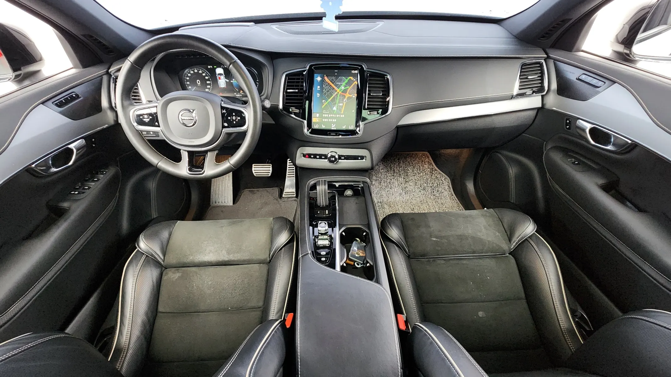 Volvo XC90 2 T8 R- 2021 4/5