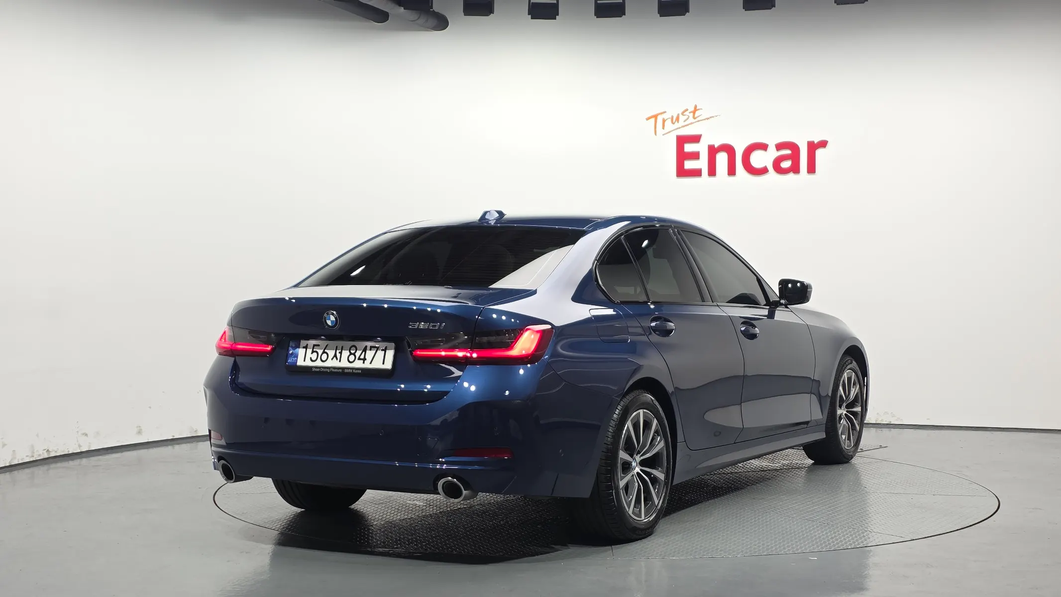 BMW 3 Series (G20) 320i 2023 2/21