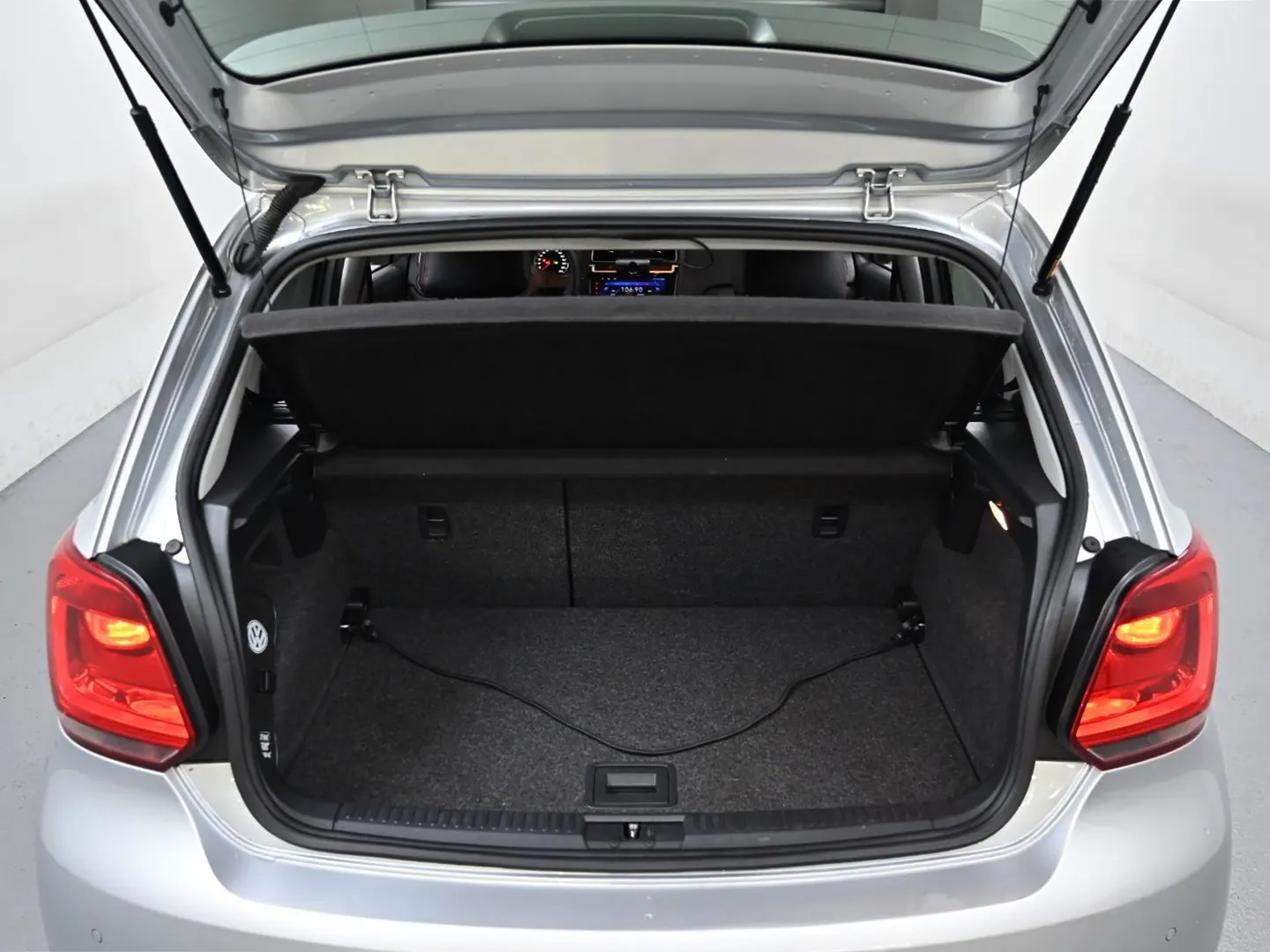 Volkswagen 폴로 1.6 TDI R-Line 2013 20/21