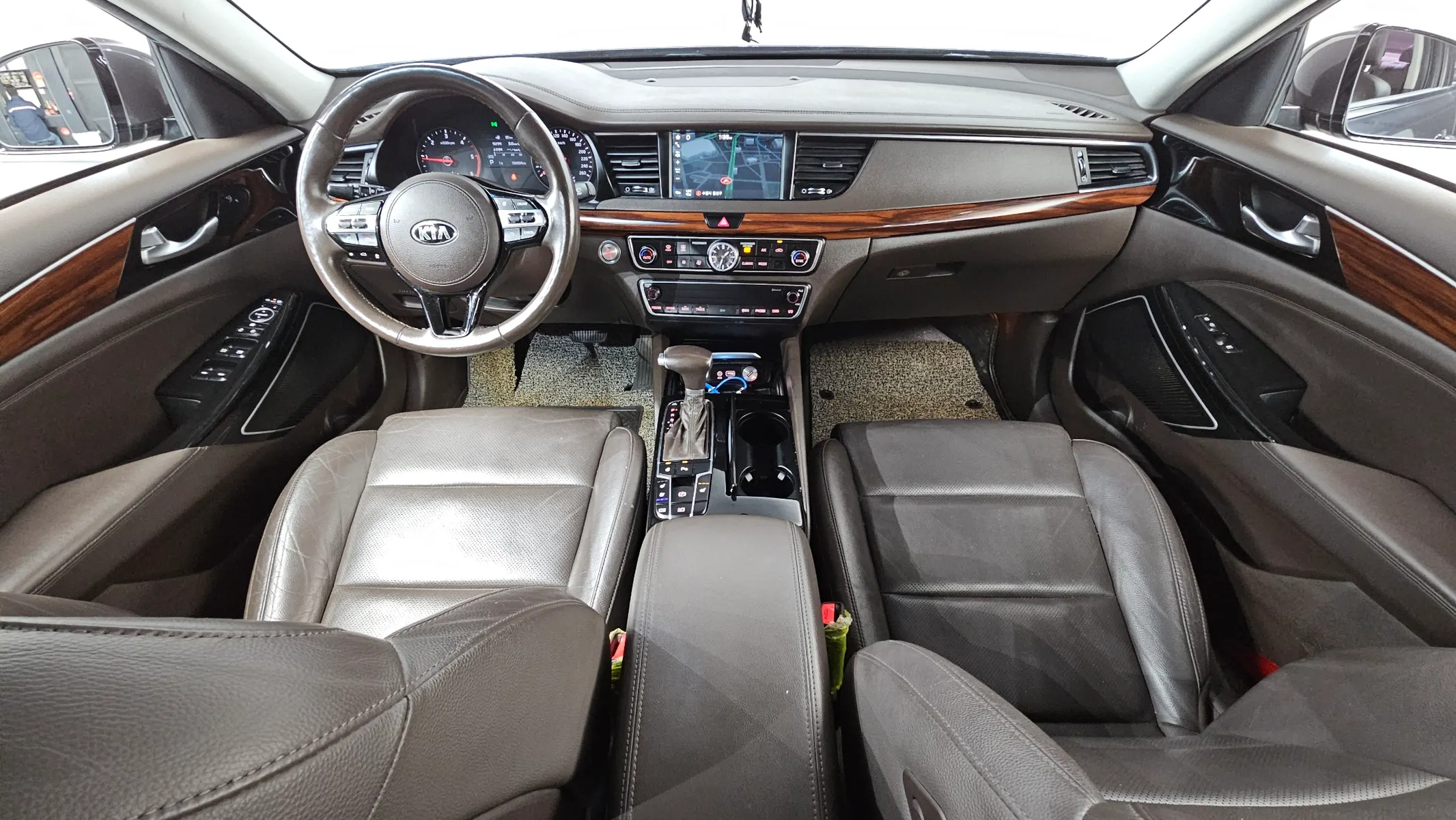 Kia K7 2.2 2017 4/5