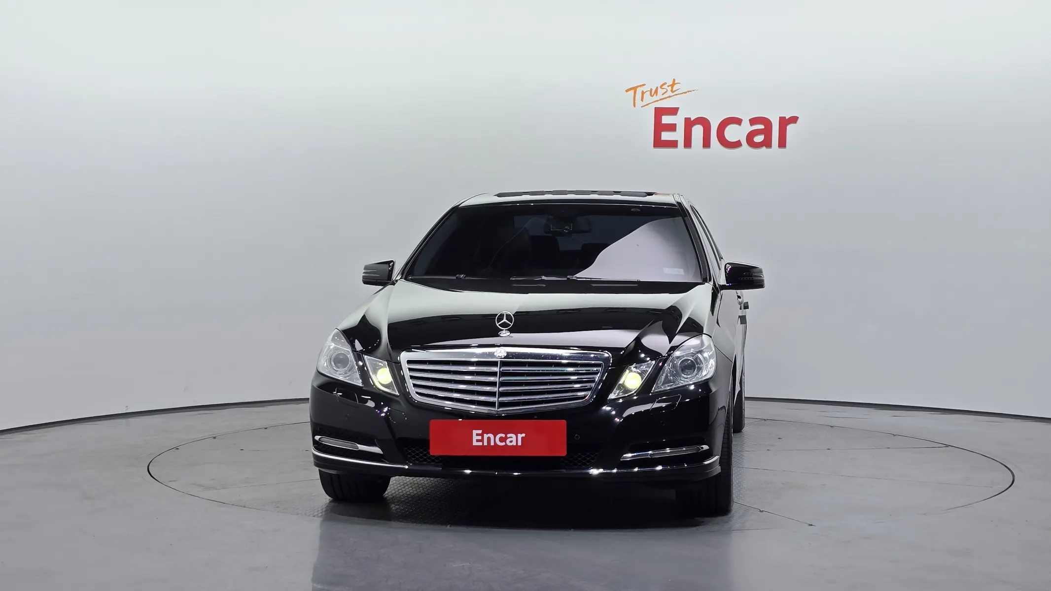 Mercedes-Benz E-Class W212 E300 2011 3/21