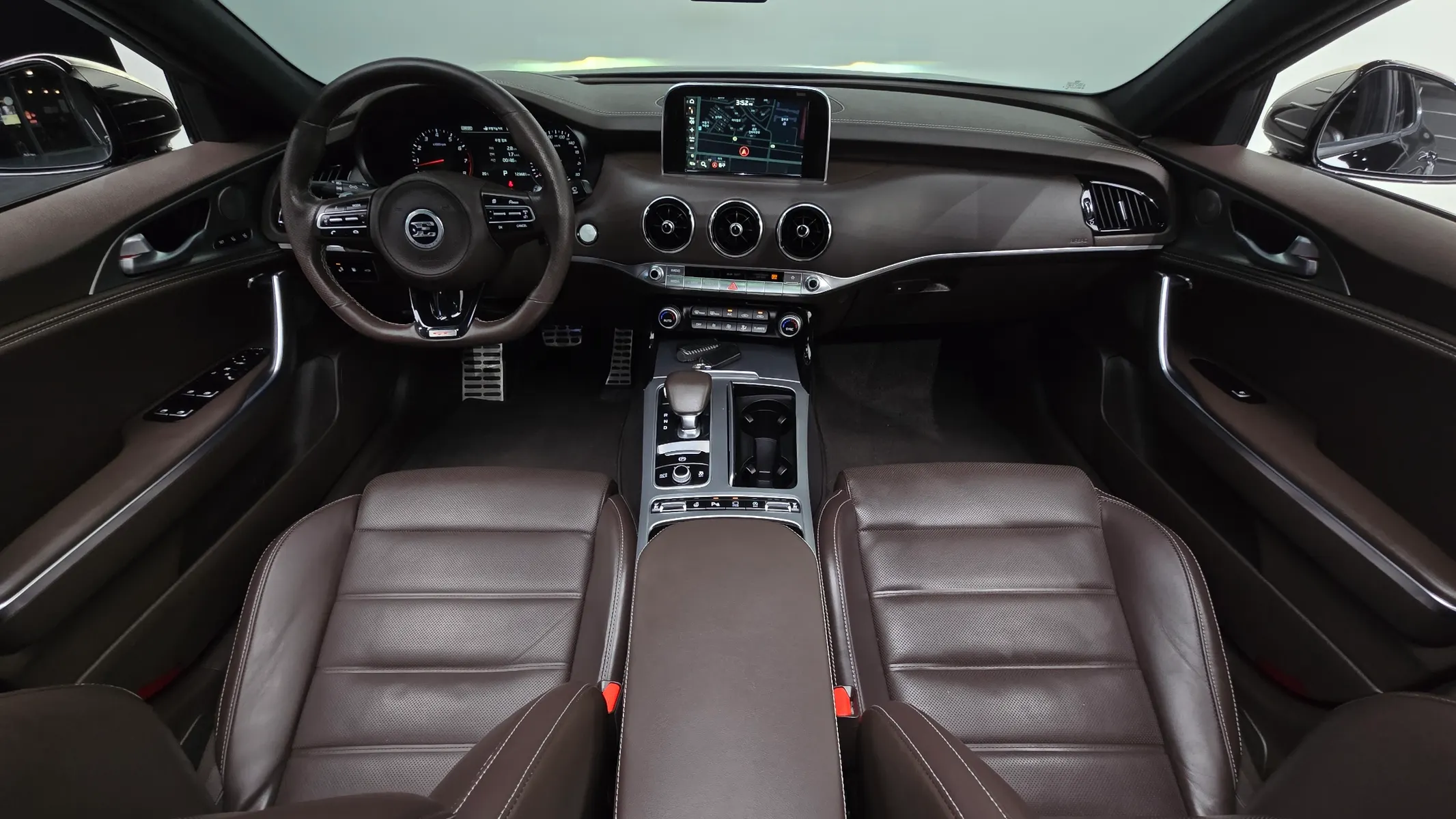 Kia Stinger 3.3 2WD 2017 4/5