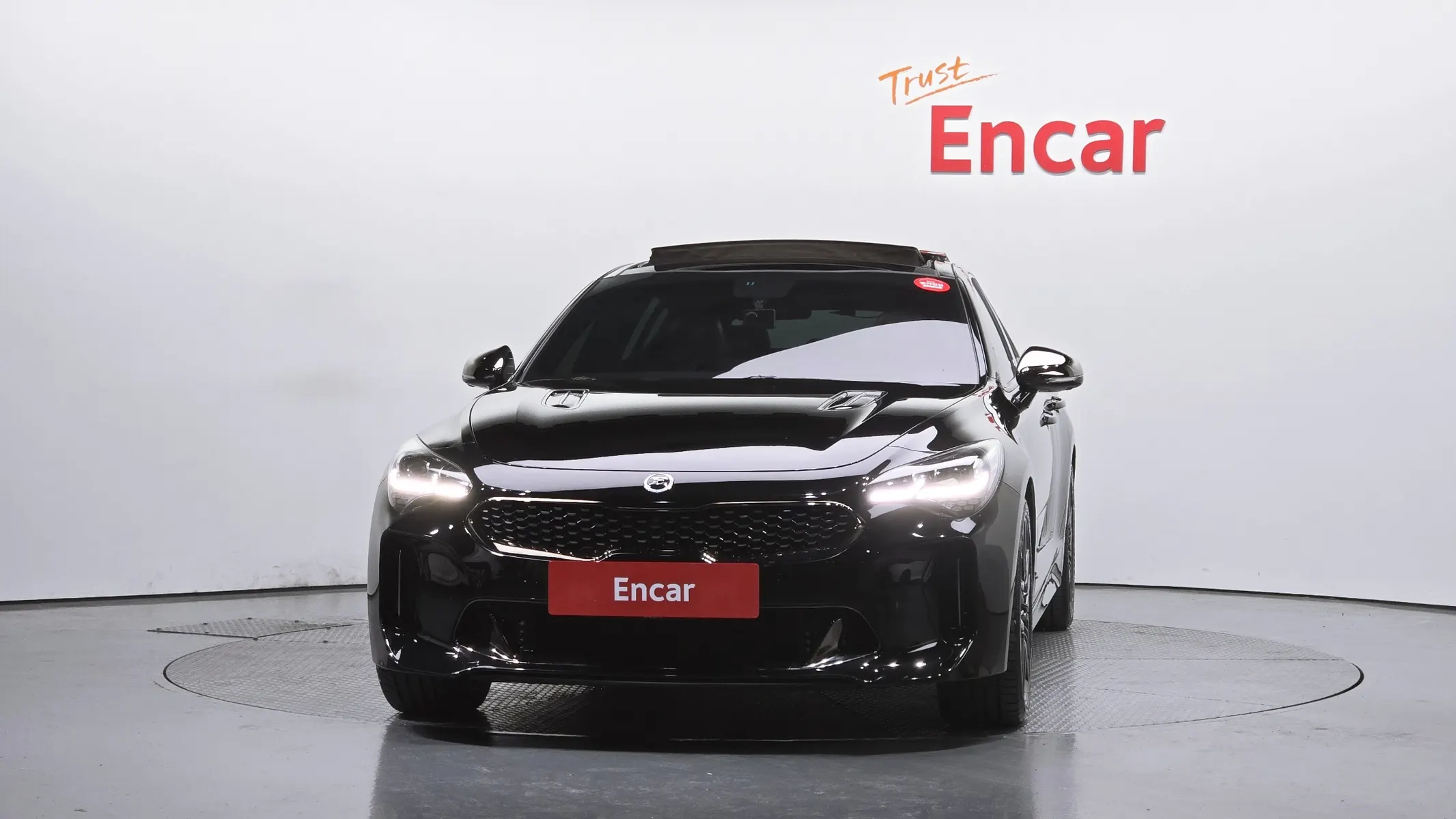 Kia Stinger 3.3 2WD 2017 2/5