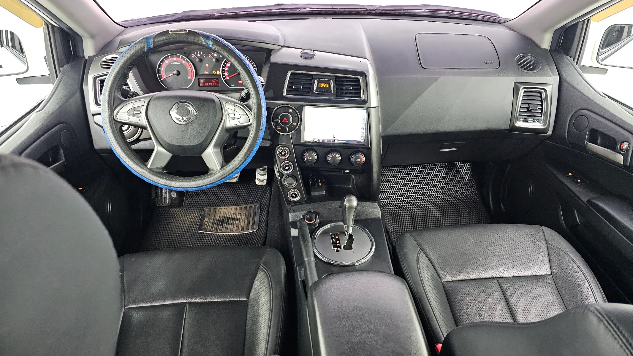 KG Mobility 코란도 스포츠 2.2 4WD 2016 4/5