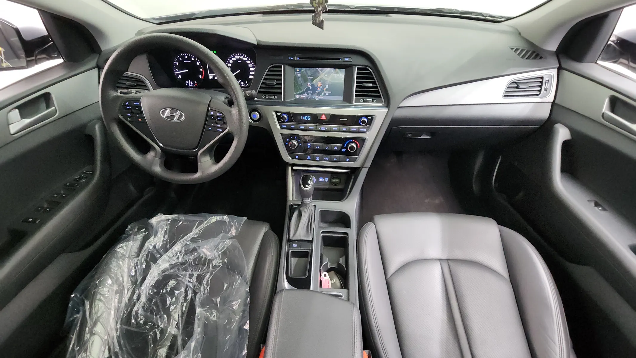 Hyundai LF 2.4 2014 4/5