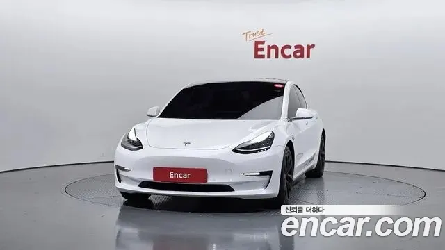 Tesla 3 AWD 2020 2/5