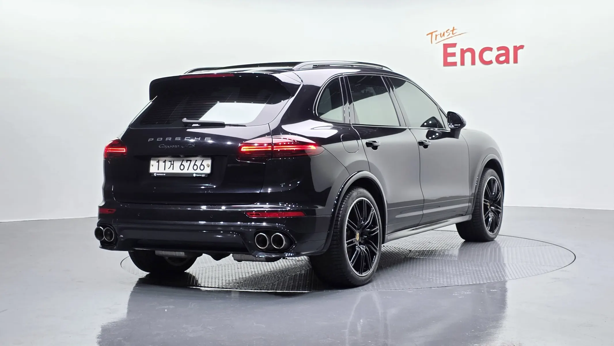 Porsche 카이엔 3.6 GTS 2015 2/21