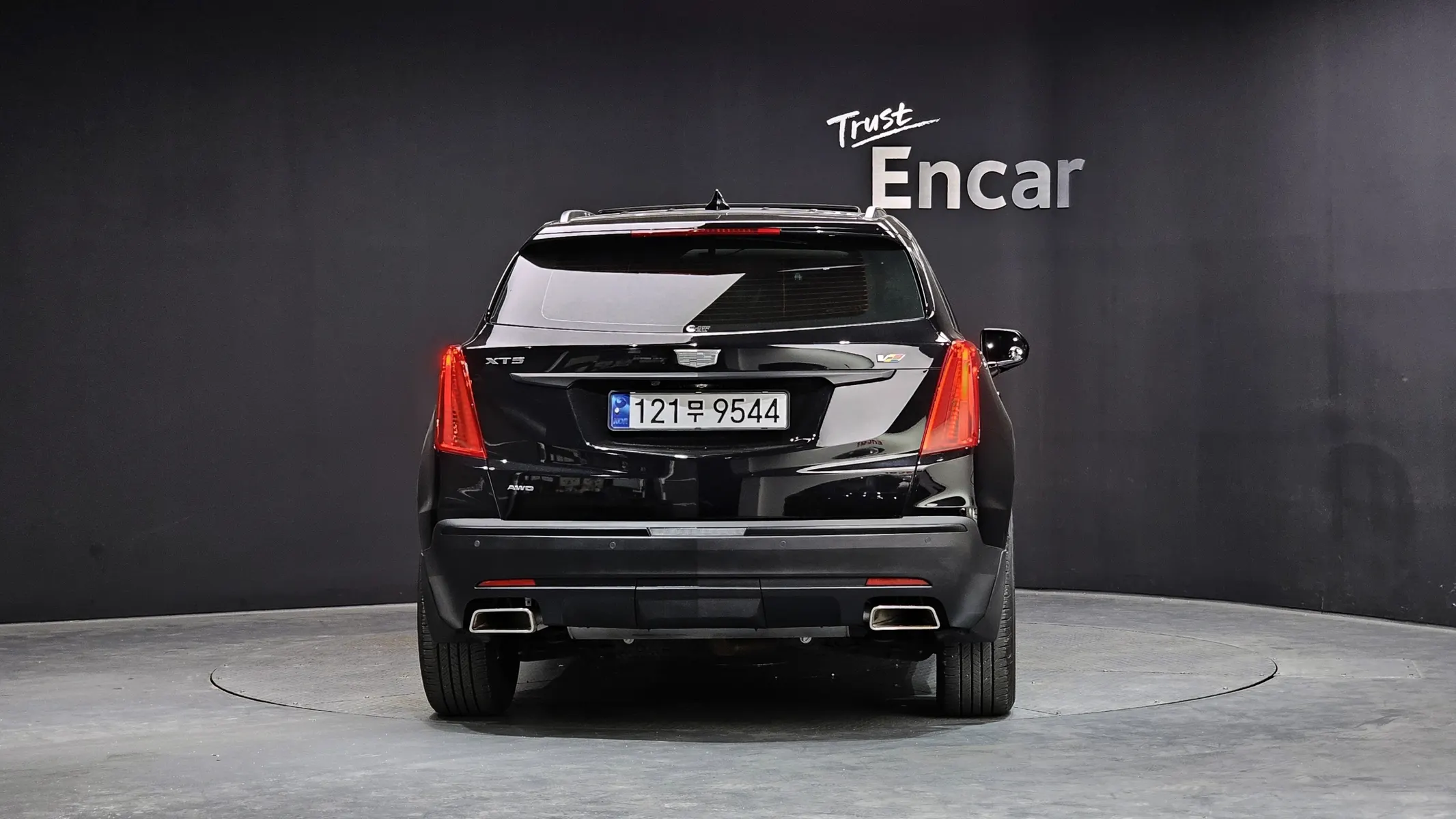 Cadillac XT5 3.6 AWD 2019 3/5