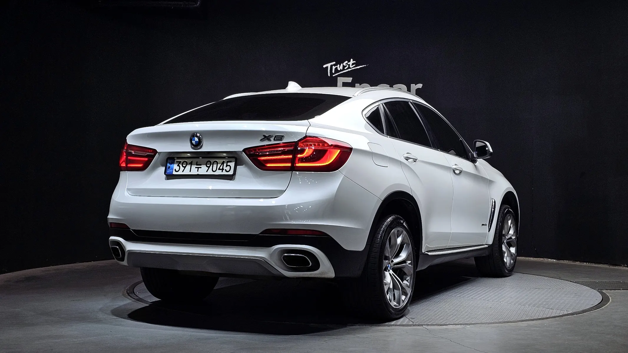 BMW X6 (F16) xDrive 30d 2018 2/31