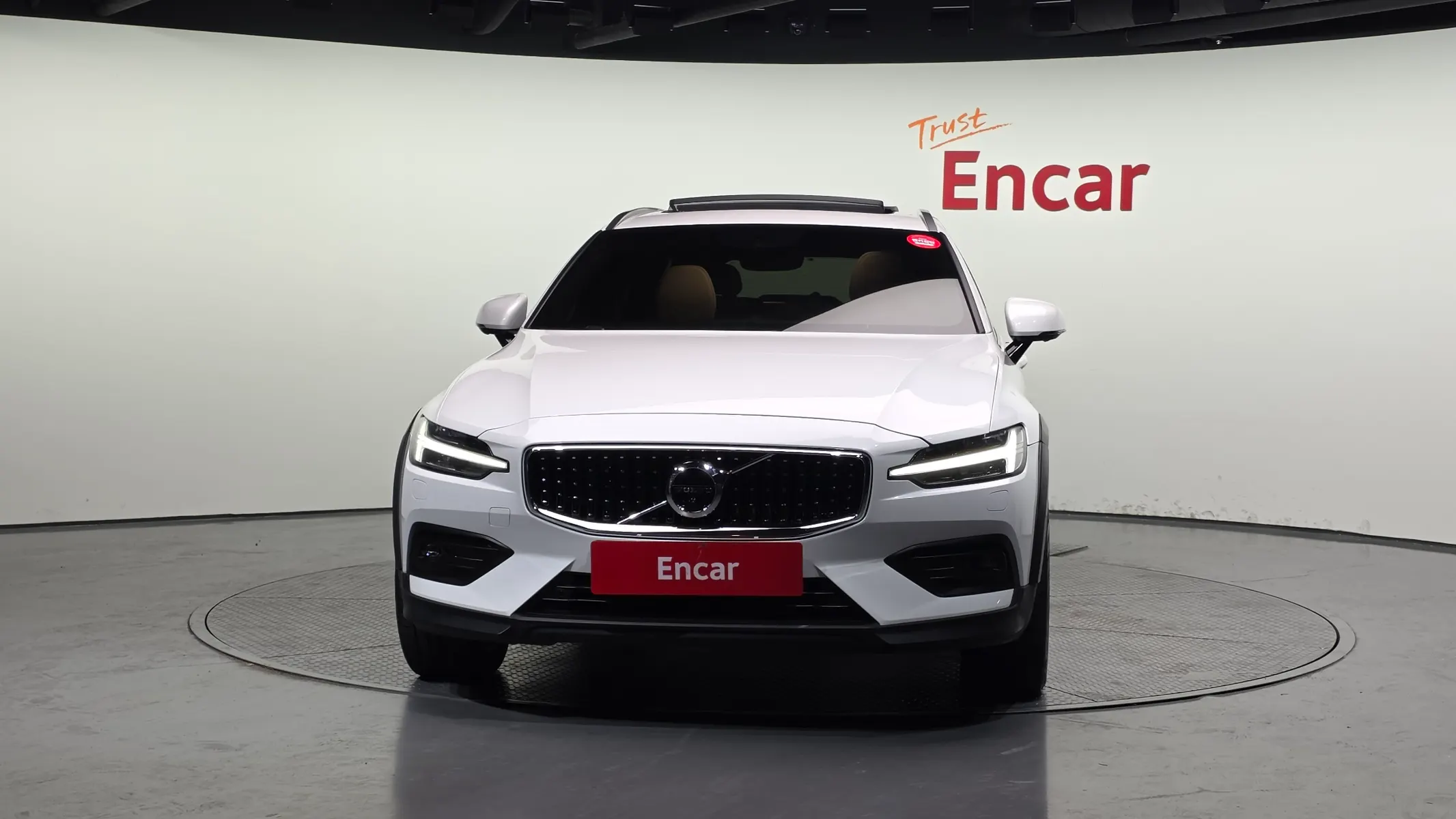 Volvo V60 2 B5 AWD 2020 2/5