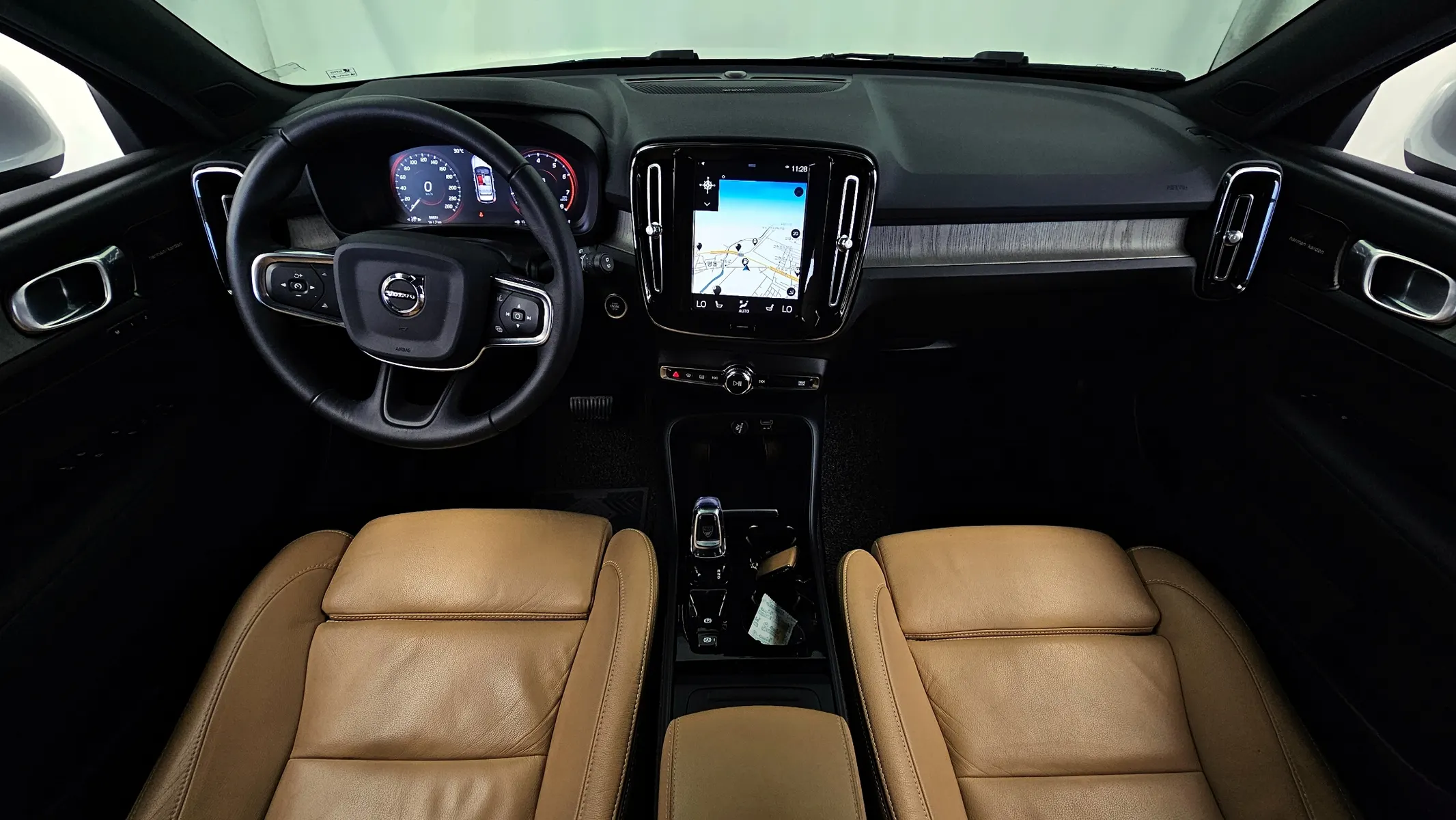 Volvo XC40 T4 2020 4/5