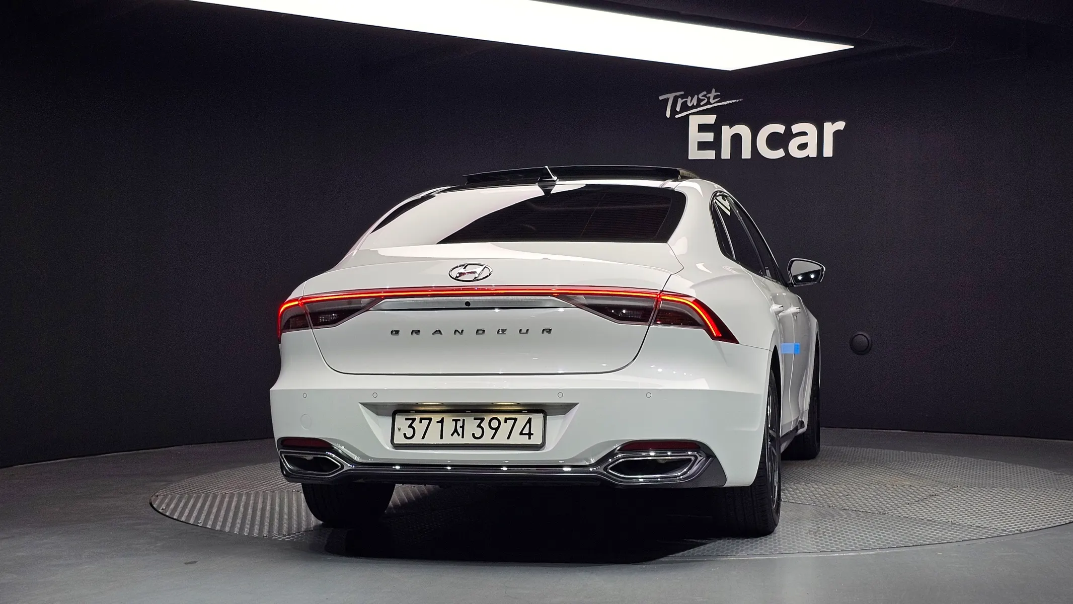 Hyundai IG 3.0 LPi () 2022 3/5
