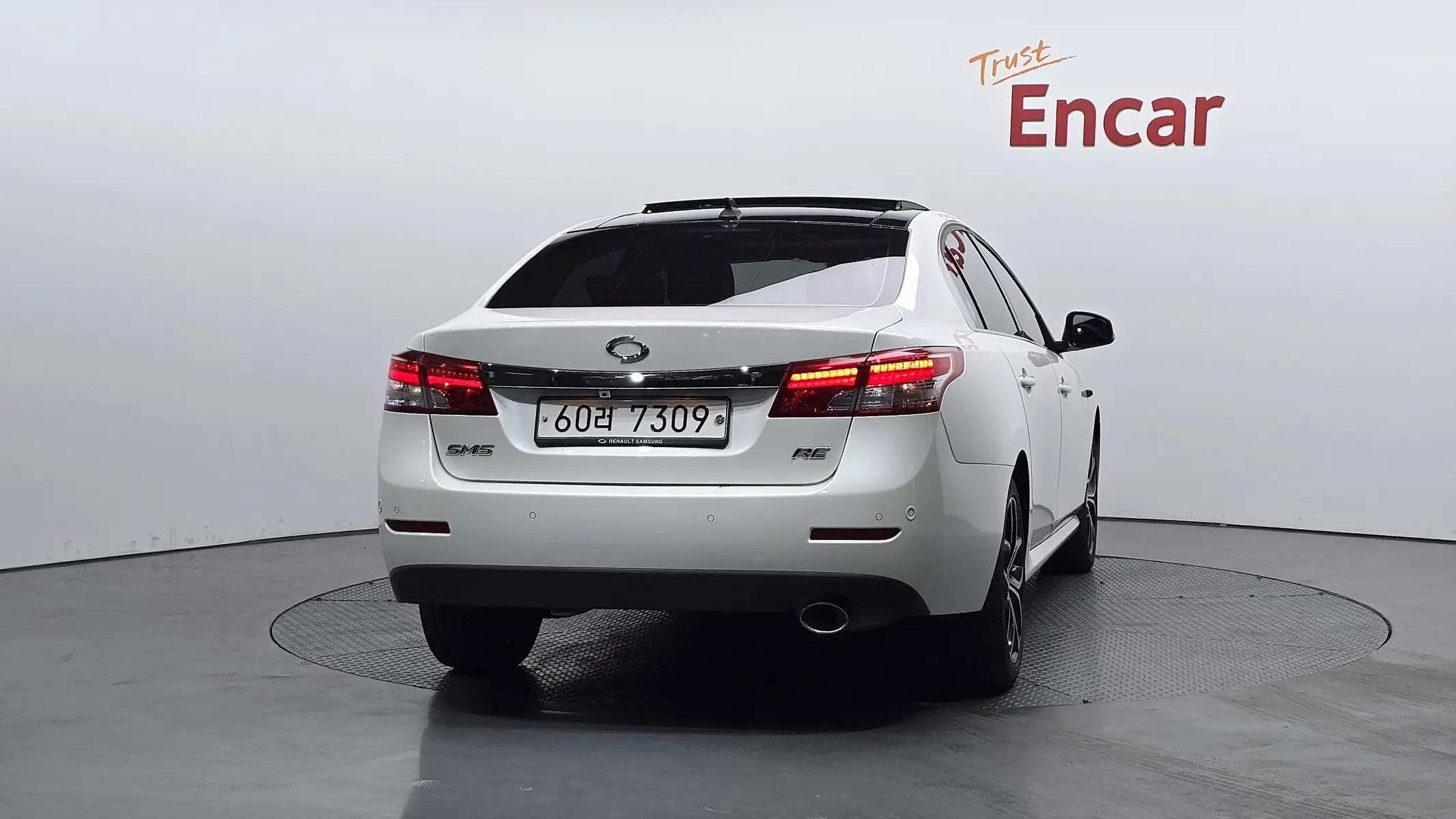 Renault Korea SM5 RE 2014 2/5