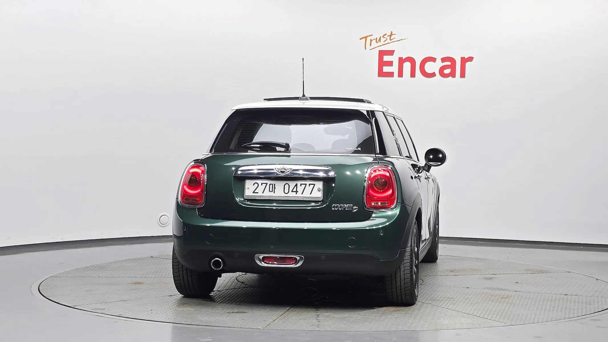 MINI D 5 HIGH 2016 3/4