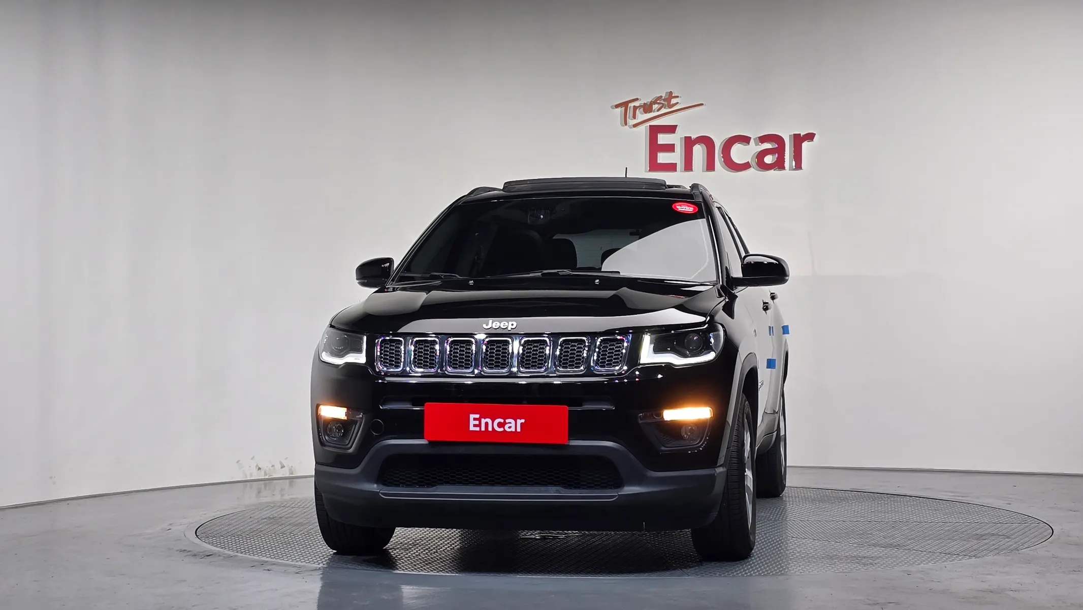 Jeep 2 2.4 AWD 2018 2/5