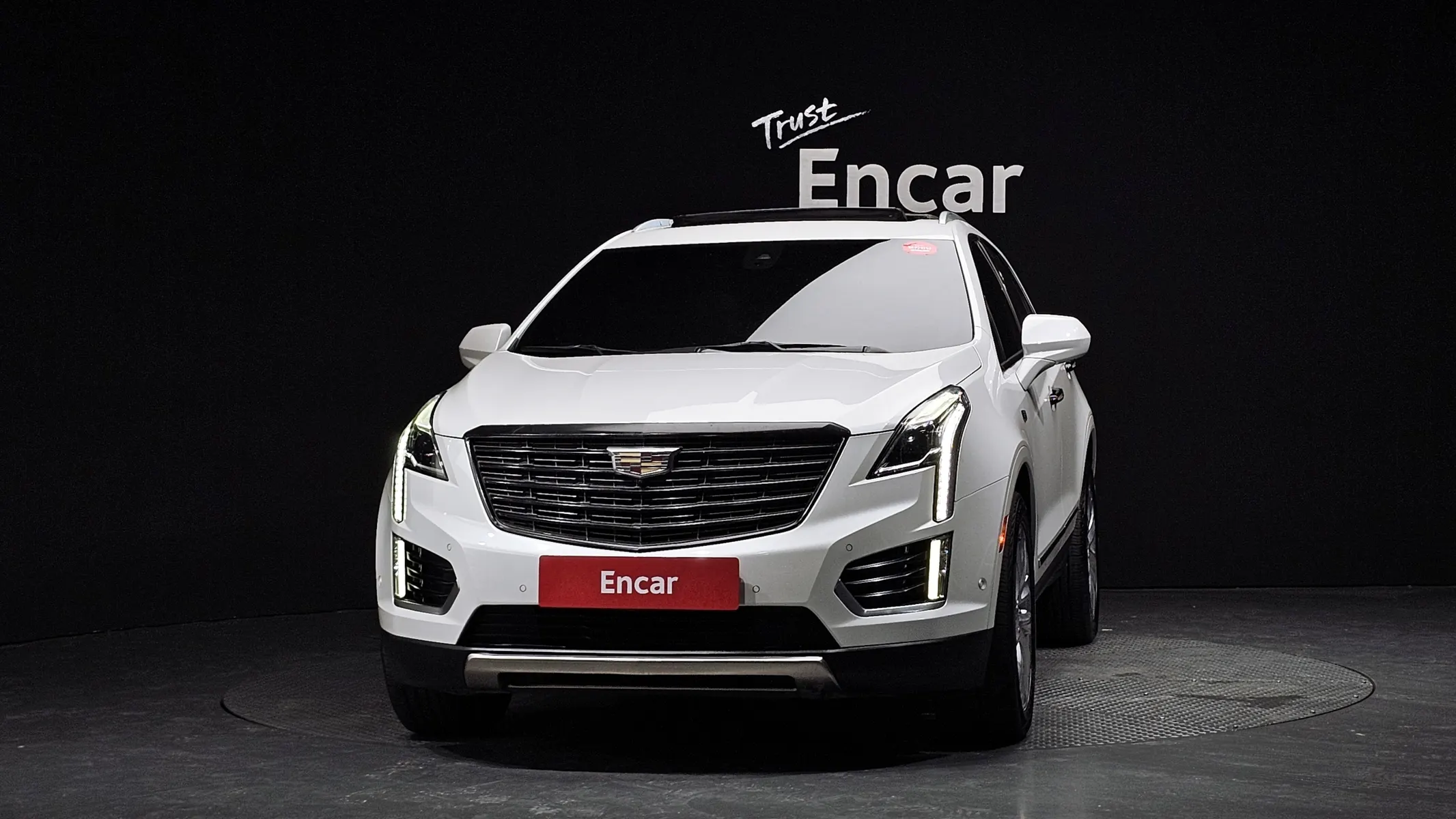 Cadillac XT5 3.6 AWD 2017 2/5