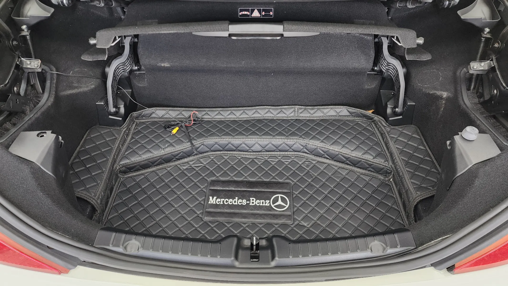 Mercedes-Benz SLK-Class 200 2012 20/21