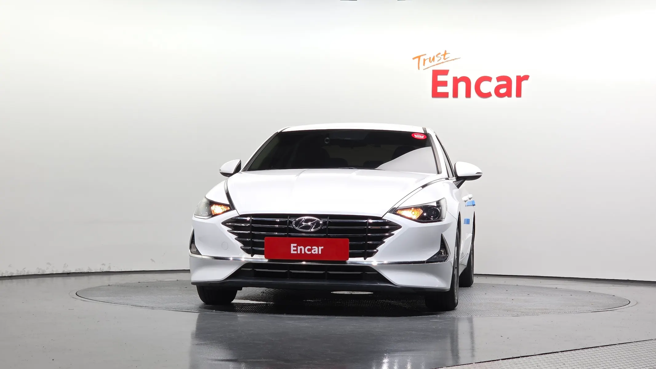 Hyundai (DN8) 2.0 LPG() 2019 2/5