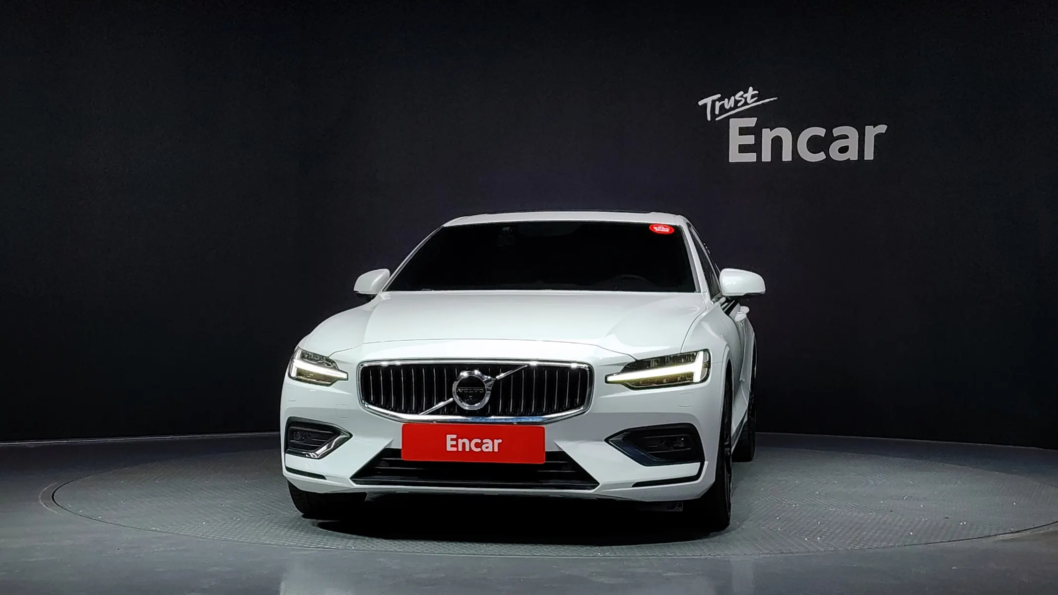 Volvo S60 3 B5 2021 2/5
