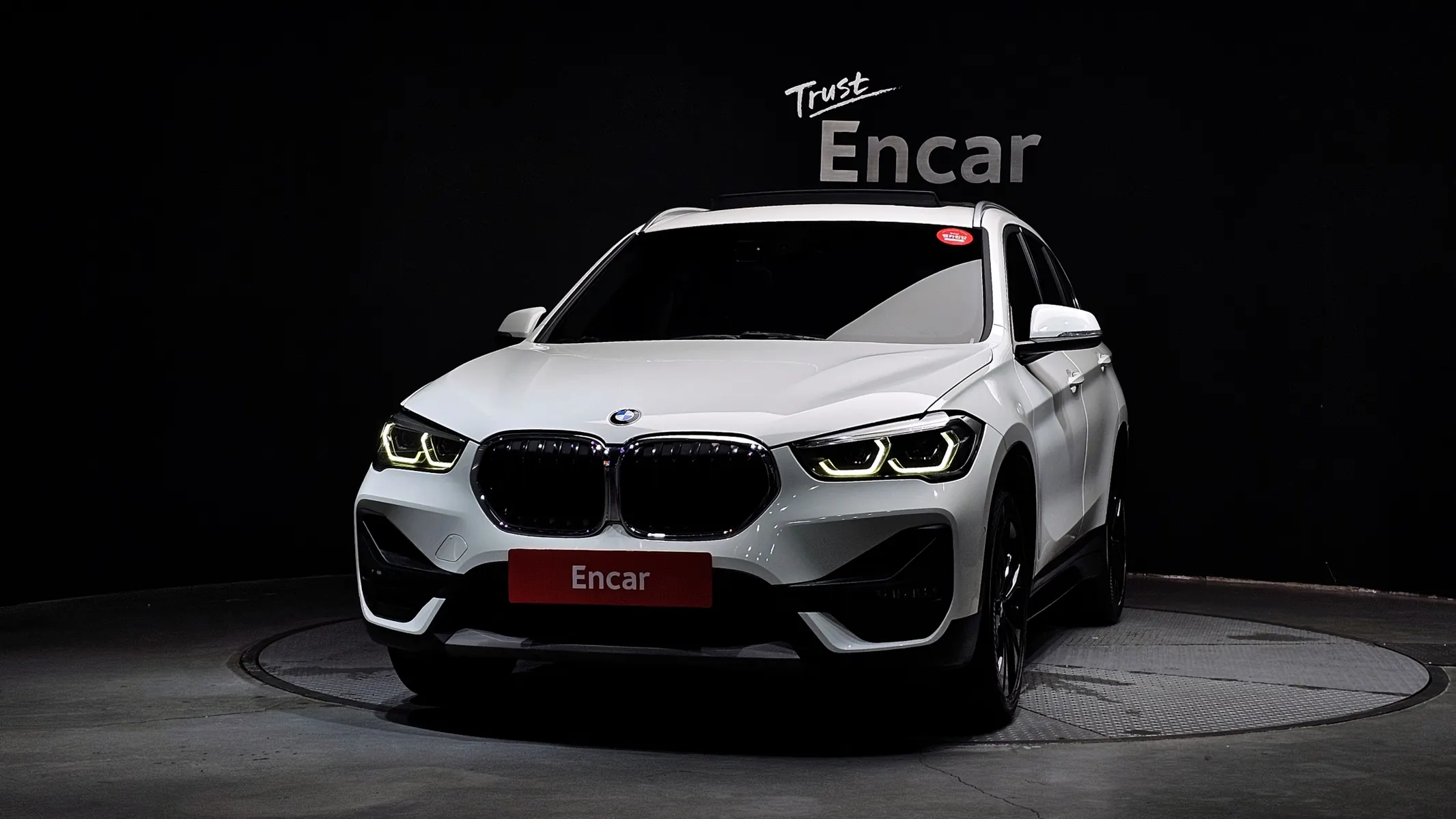 BMW X1 (F48) xDrive 18d 2020 3/32