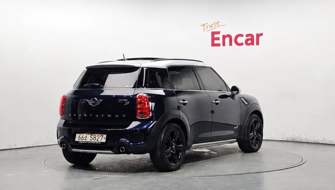 MINI SD ALL4 2015 2/5
