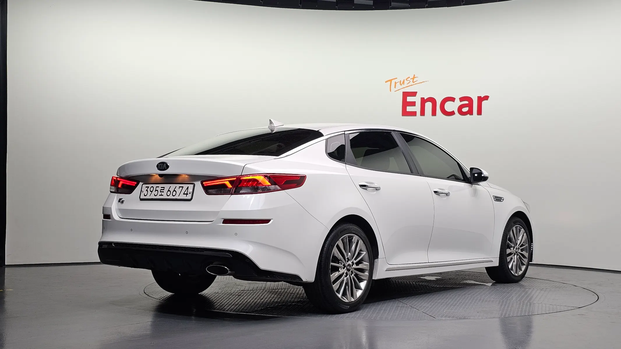 Kia K5 2 2.0 2019 2/31