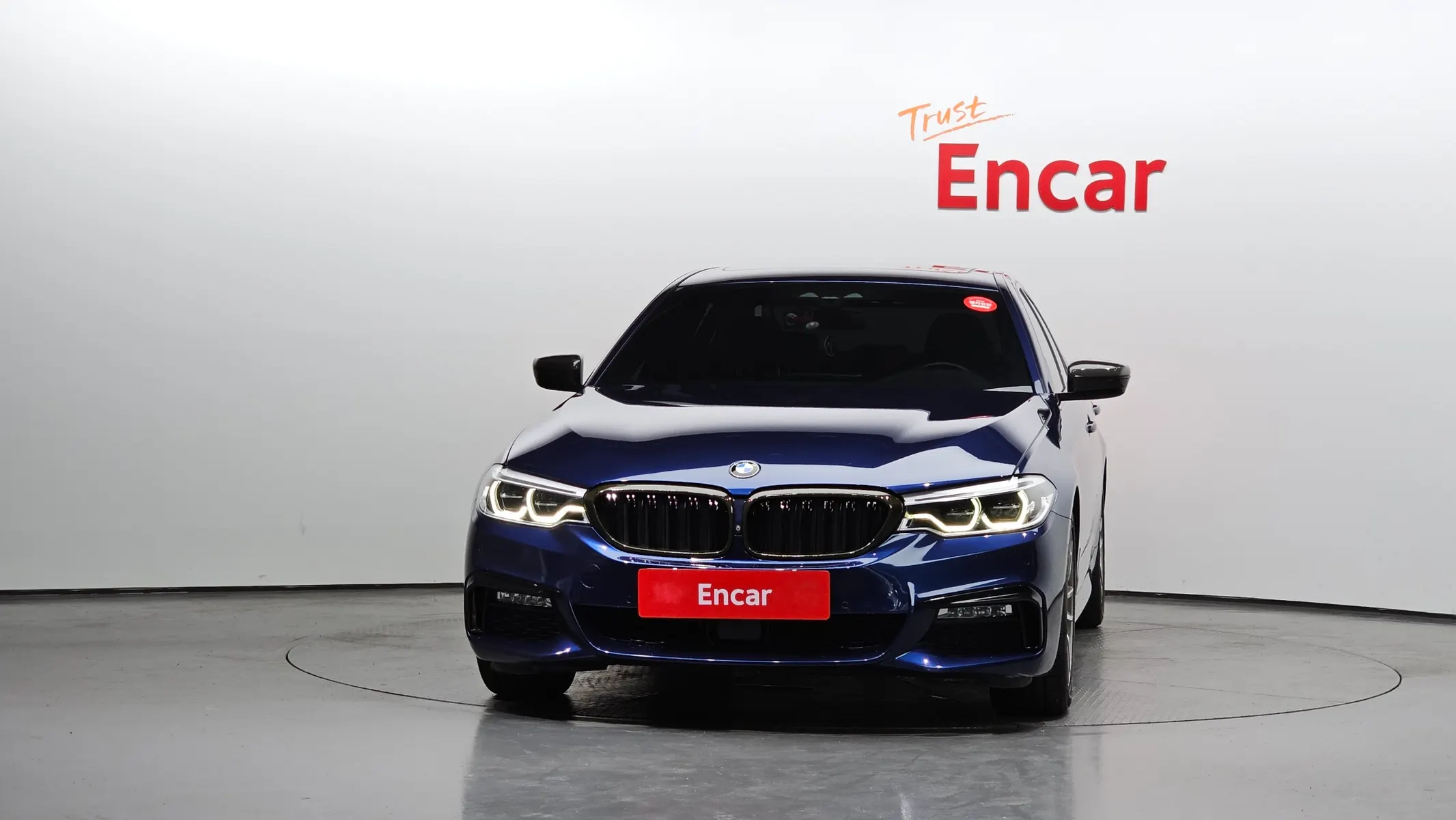 BMW 5 Series (G30) 520d xDrive M 2017 3/21