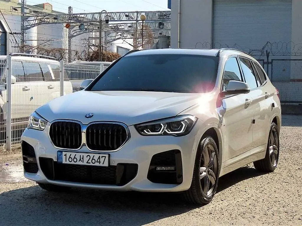 BMW X1 (F48) xDrive 20i M 2021 2/21