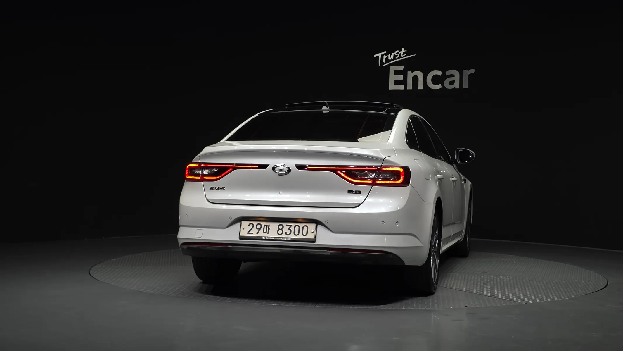 Renault Korea SM6 2.0 GDe RE 2017 3/5